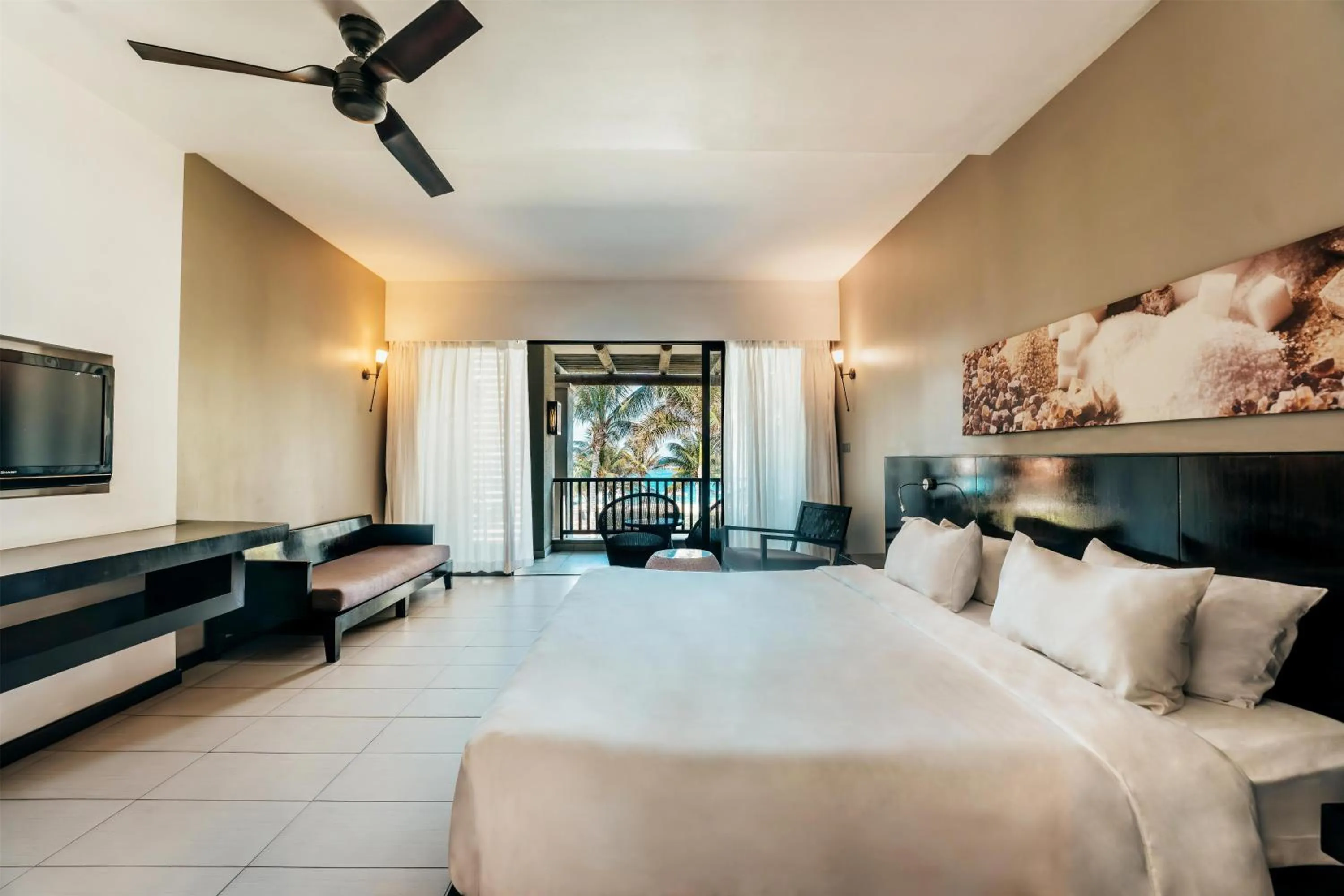 Bedroom, Bed in Crystals Beach Resort Belle Mare, a member of Radisson Individuals
