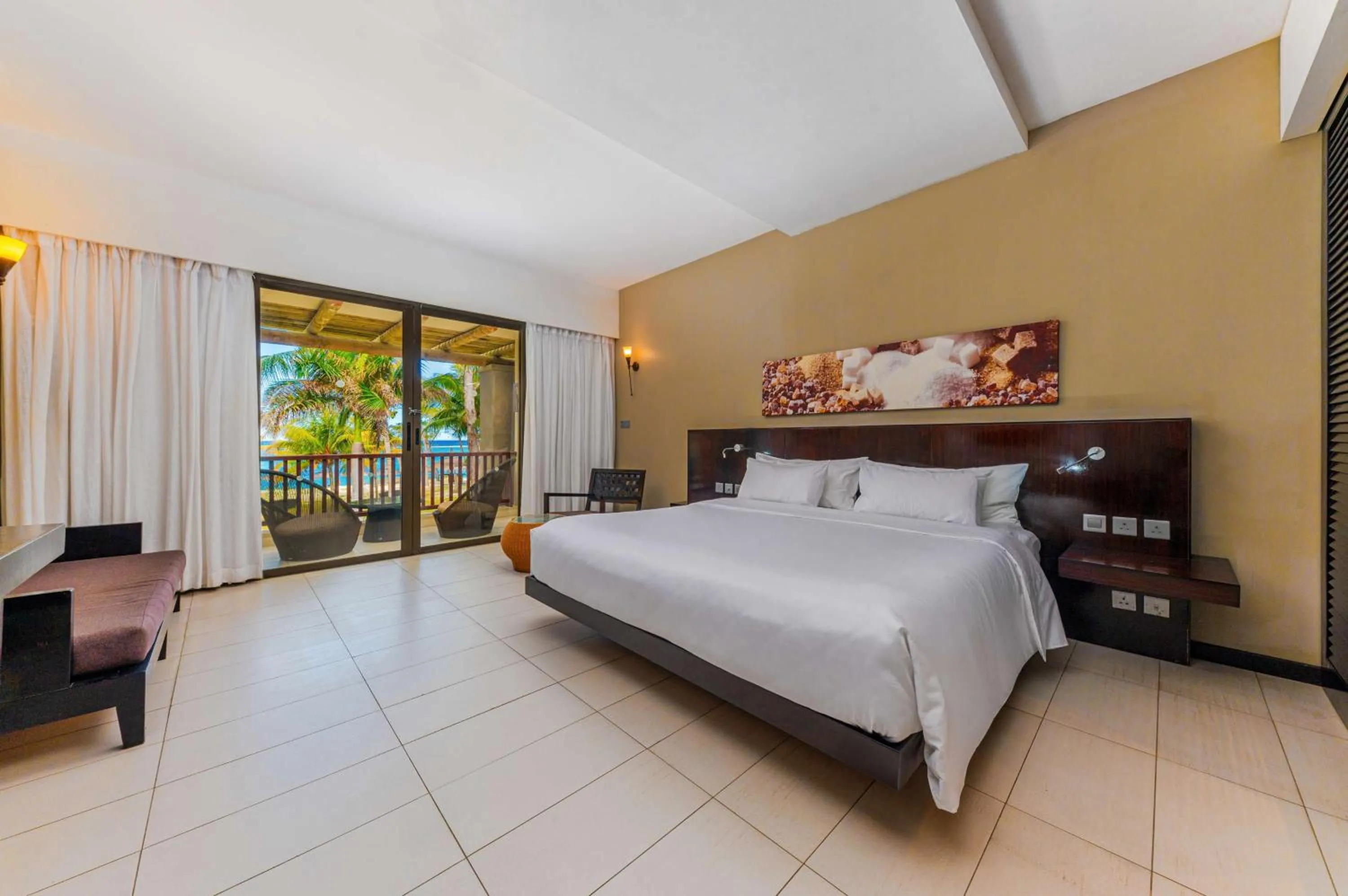 Bedroom, Bed in Crystals Beach Resort Belle Mare, a member of Radisson Individuals