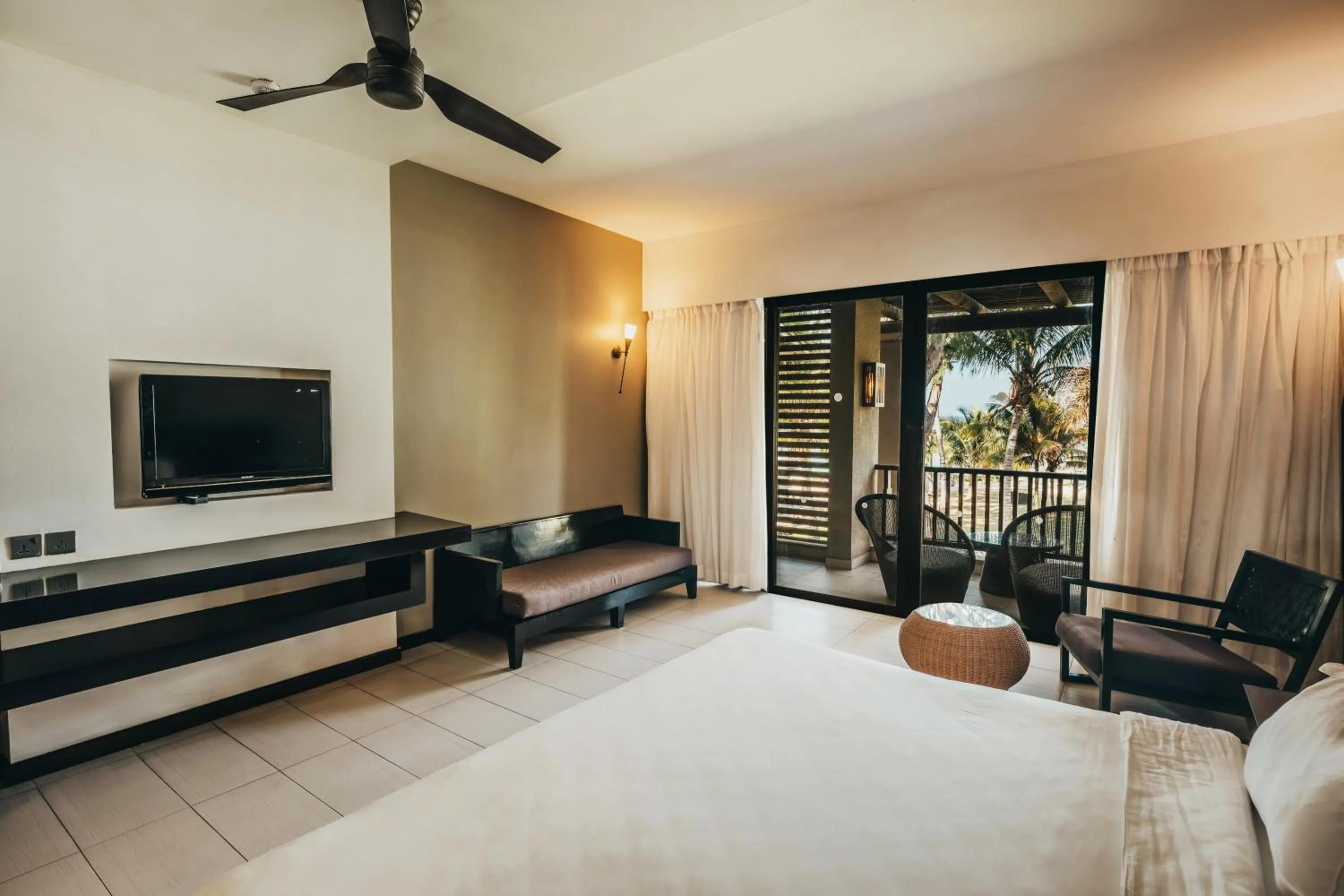 Bedroom, Bed in Crystals Beach Resort Belle Mare, a member of Radisson Individuals