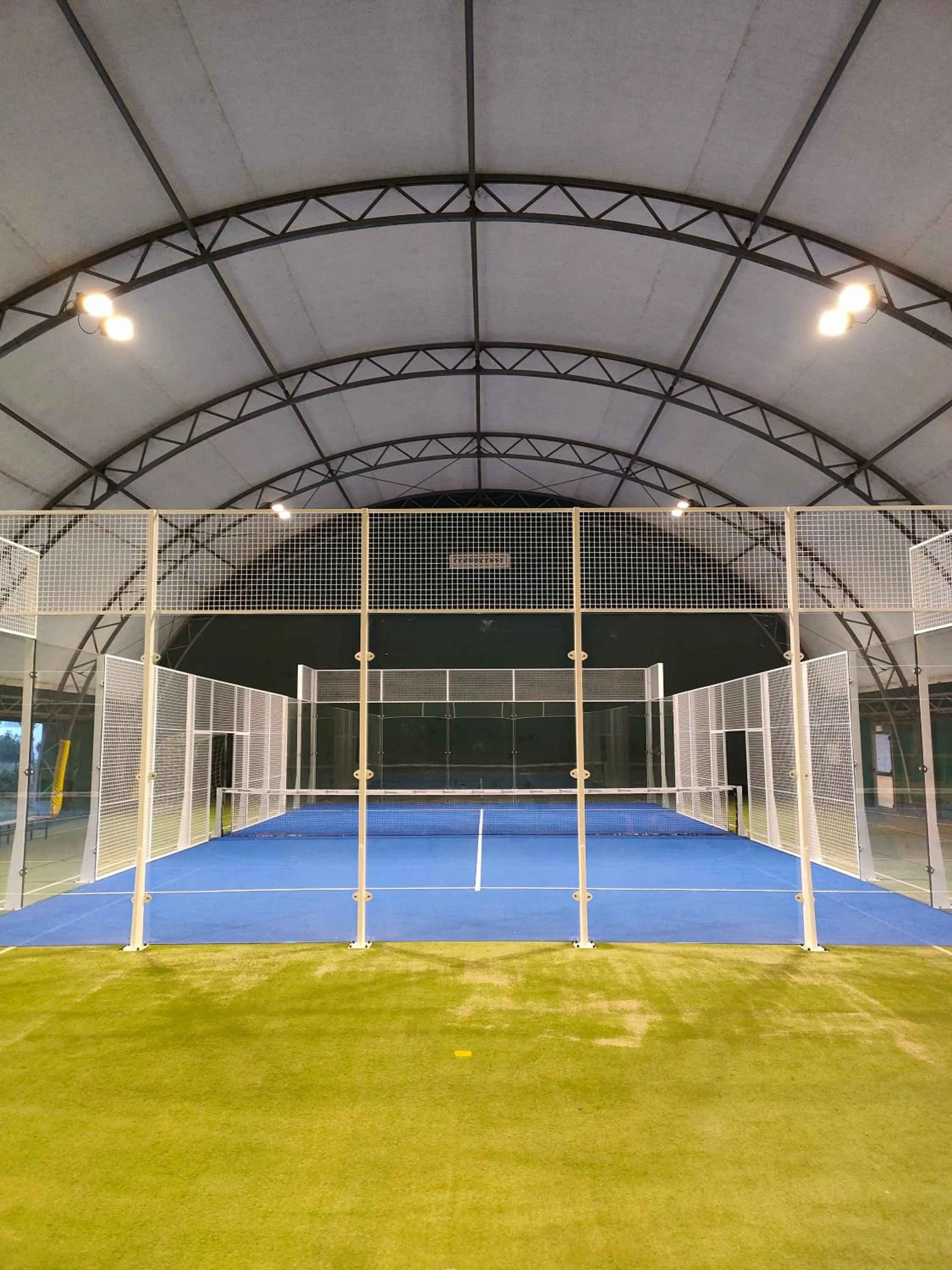 Country Club Sport