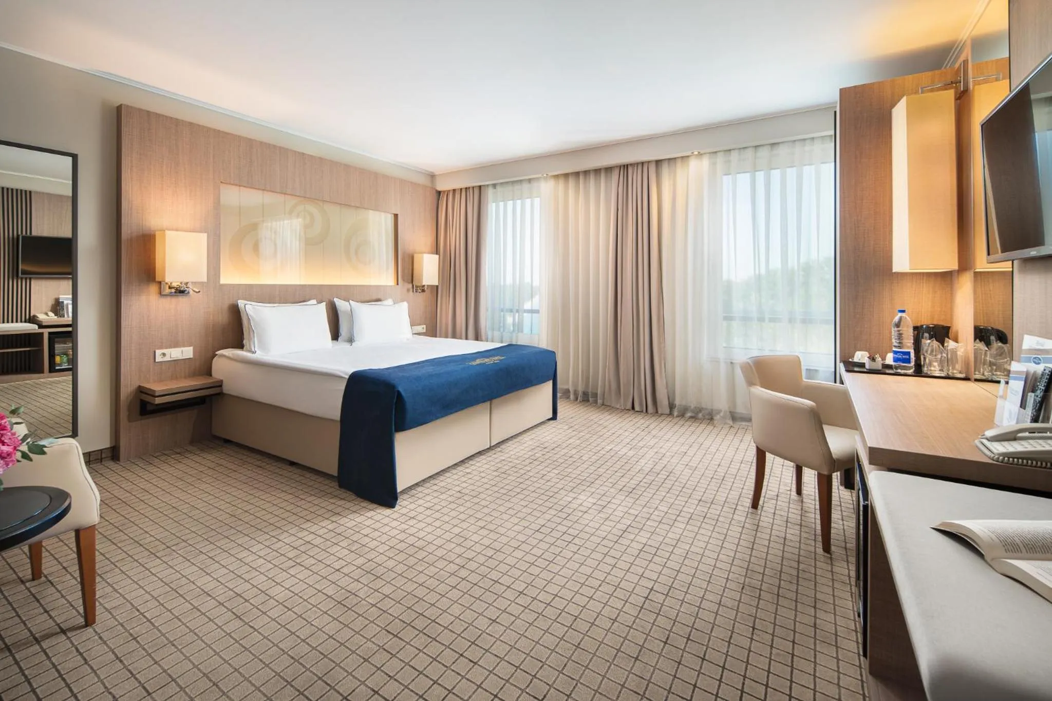 Bed in Landmark Creek Hotel Plovdiv