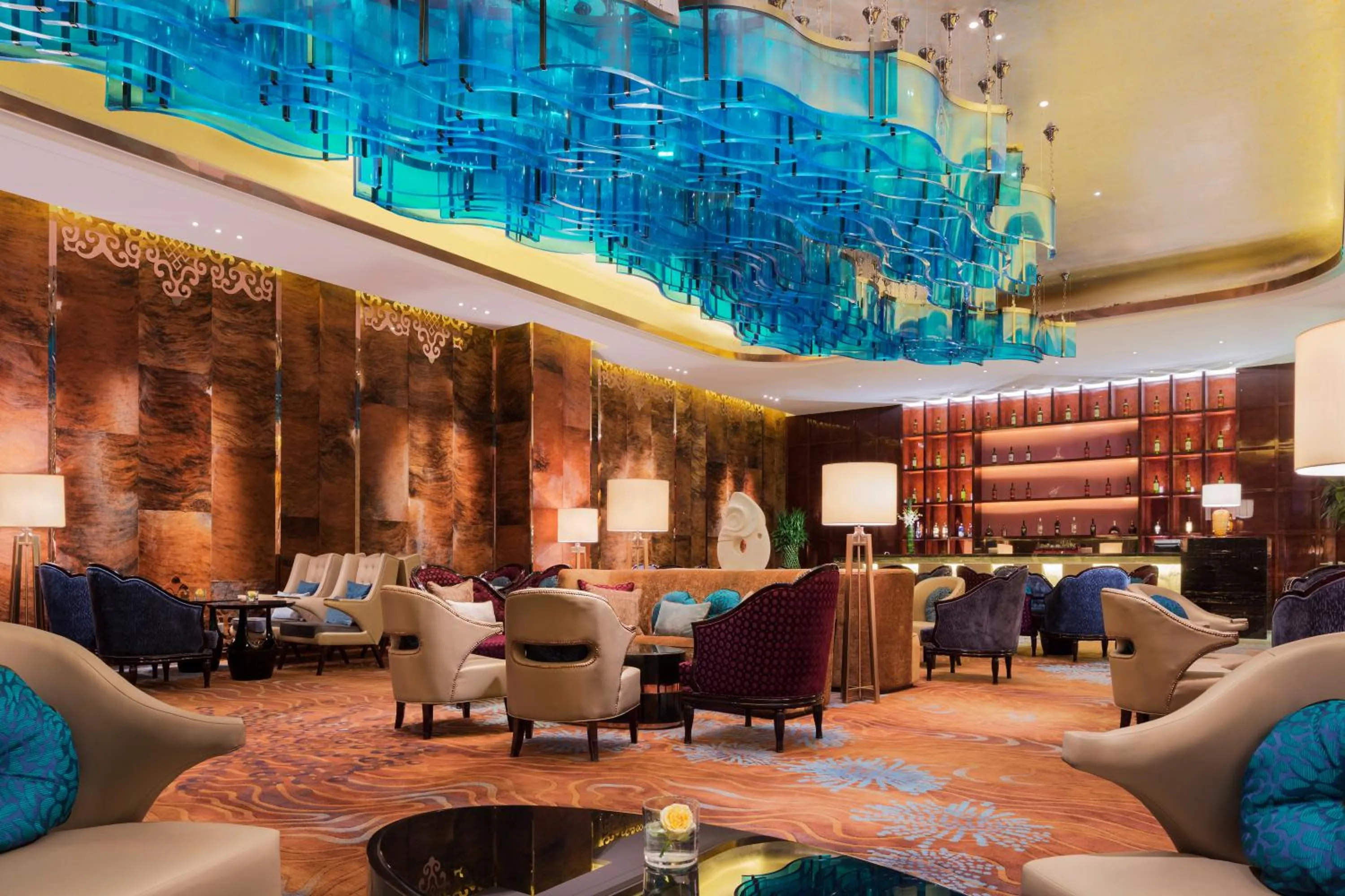 Lounge or bar in Wanda Realm Chifeng Hotel