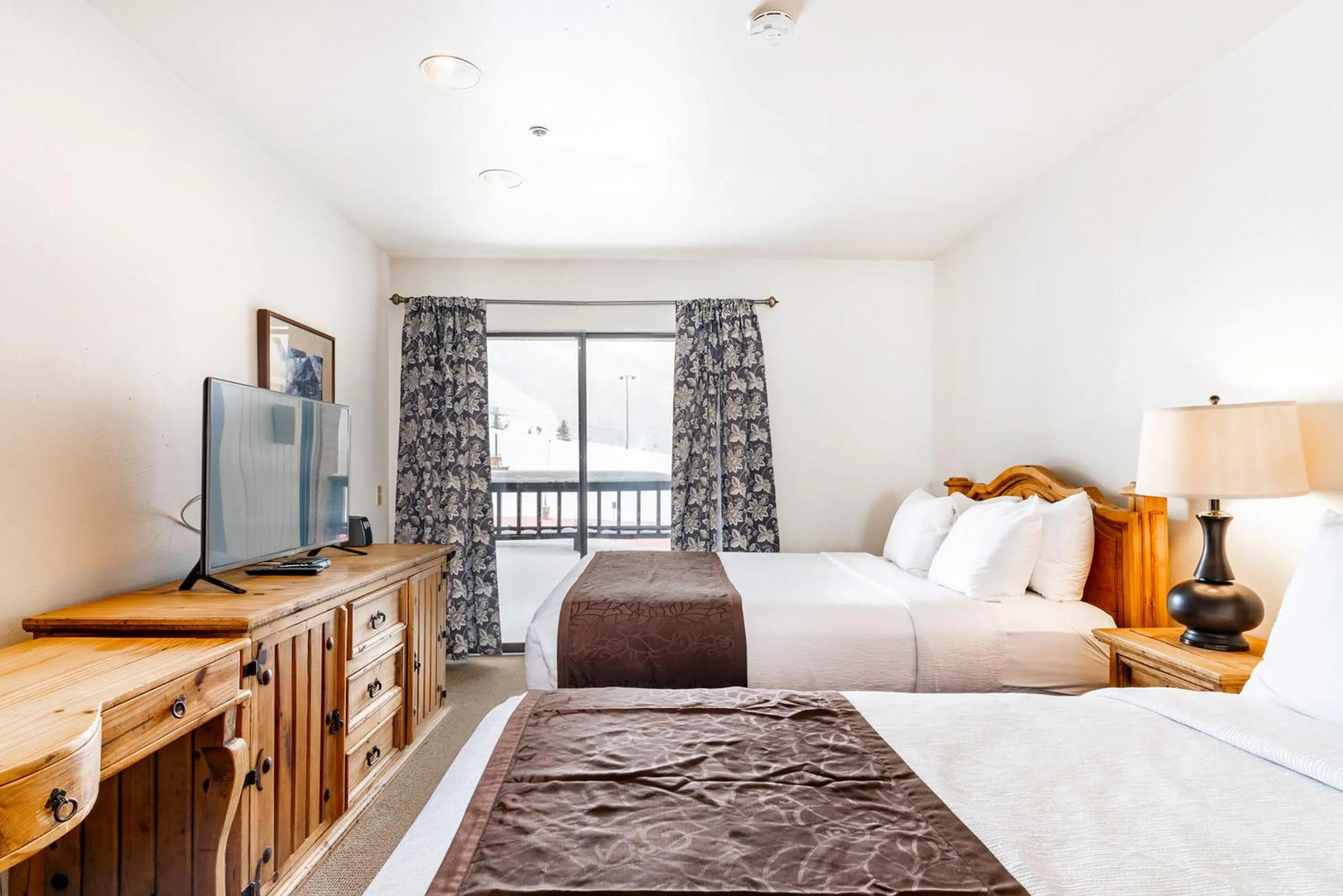 Bed in The Loft at Mountain Village by All Seasons Resort Lodging