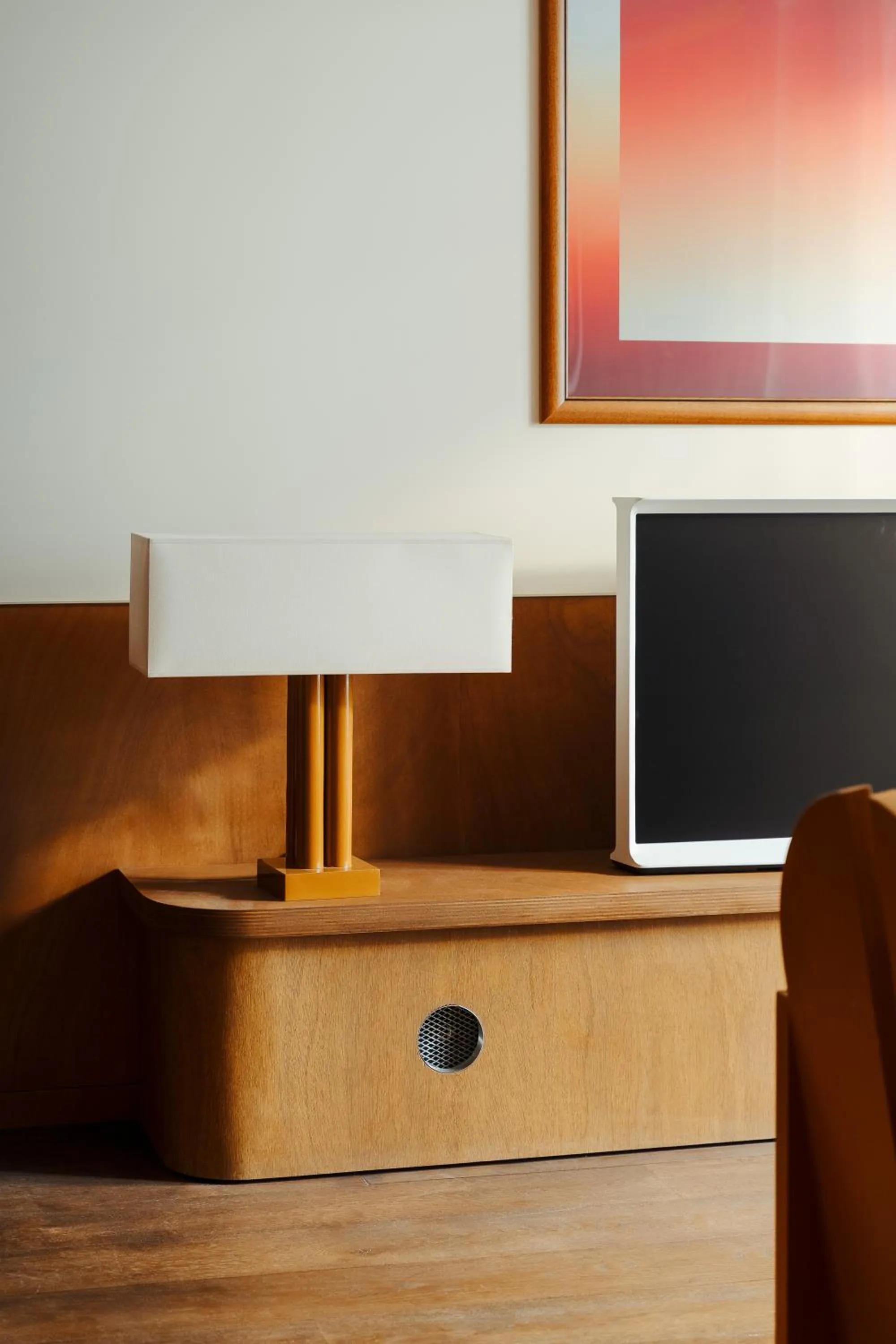 Communal lounge/ TV room in Edgar Suites - Bouchardon