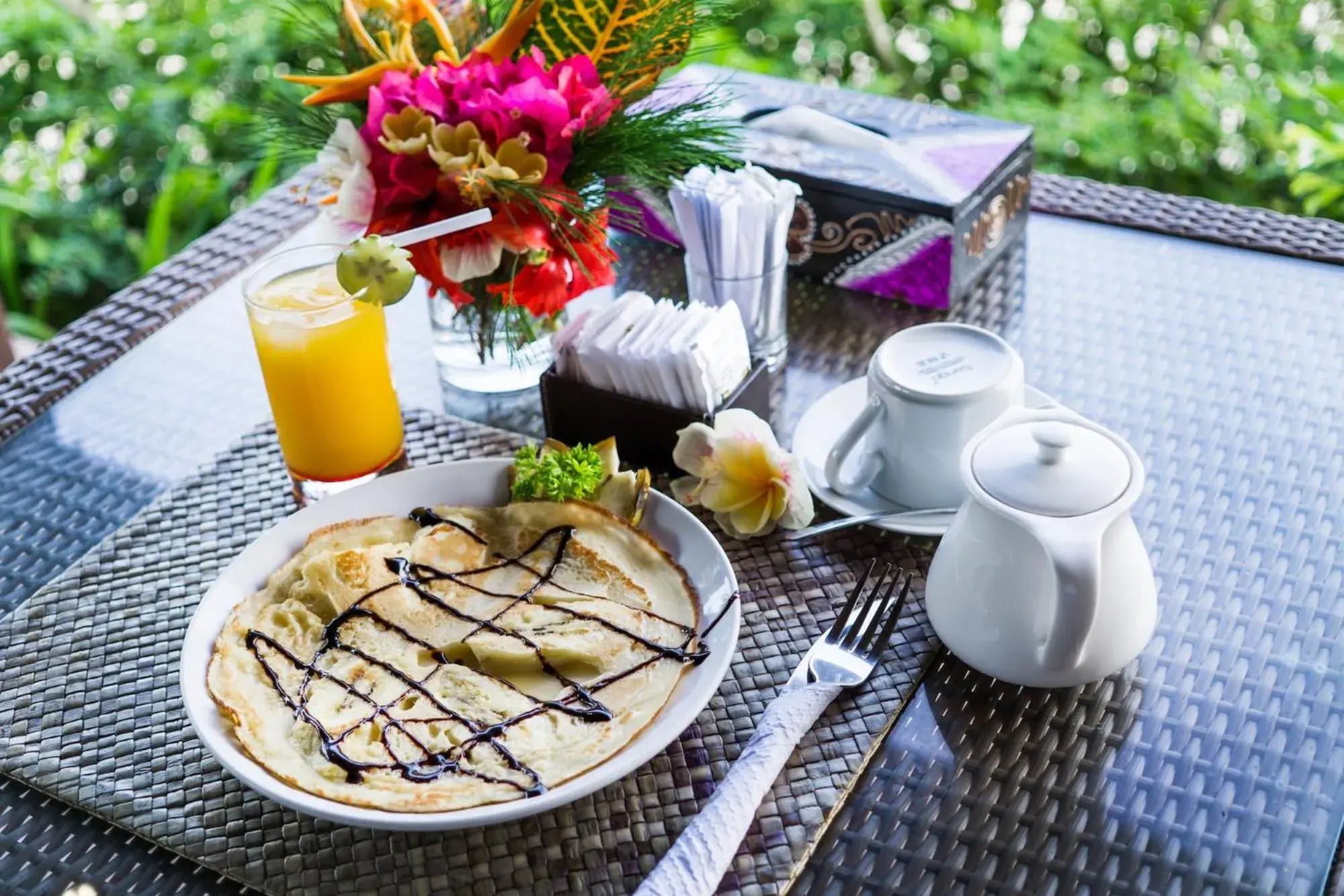 American breakfast in Laguna Reef Huts American breakfast in Laguna Reef Huts