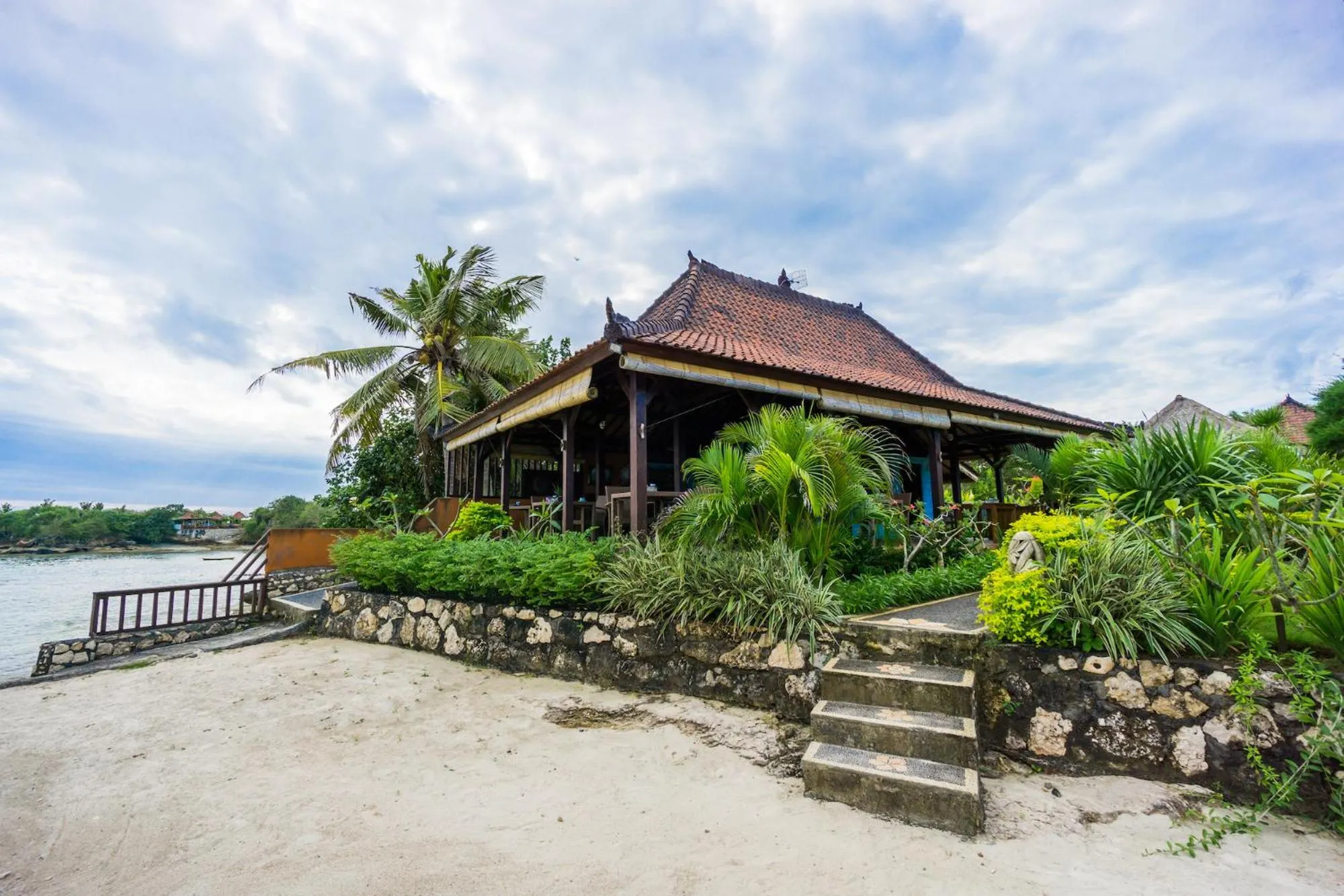 Restaurant/places to eat in Laguna Reef Huts