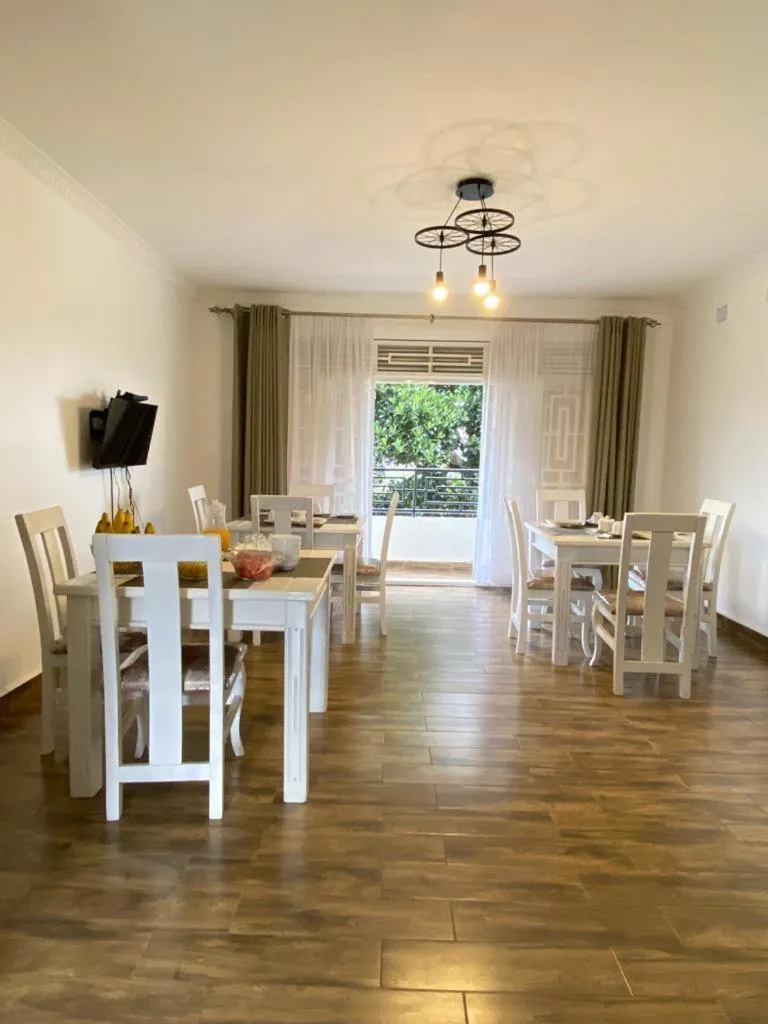 Seating area in Nimaro Courts