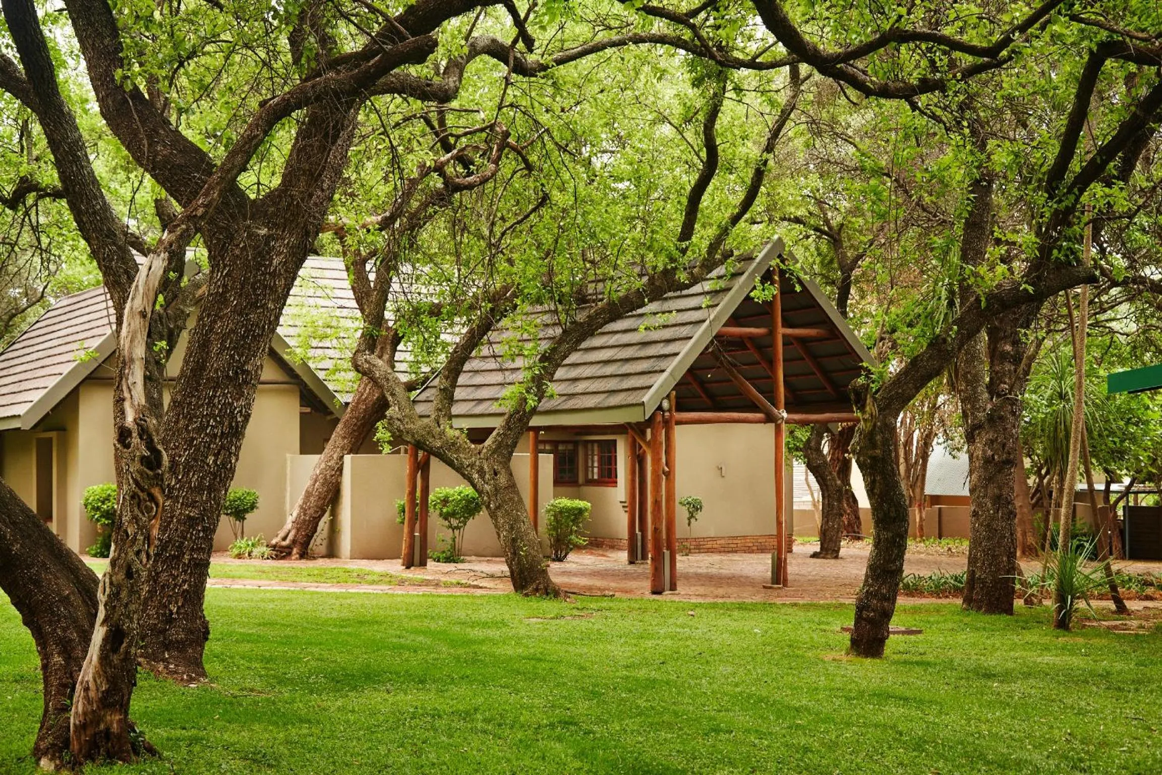 Property building in First Group Magalies Park
