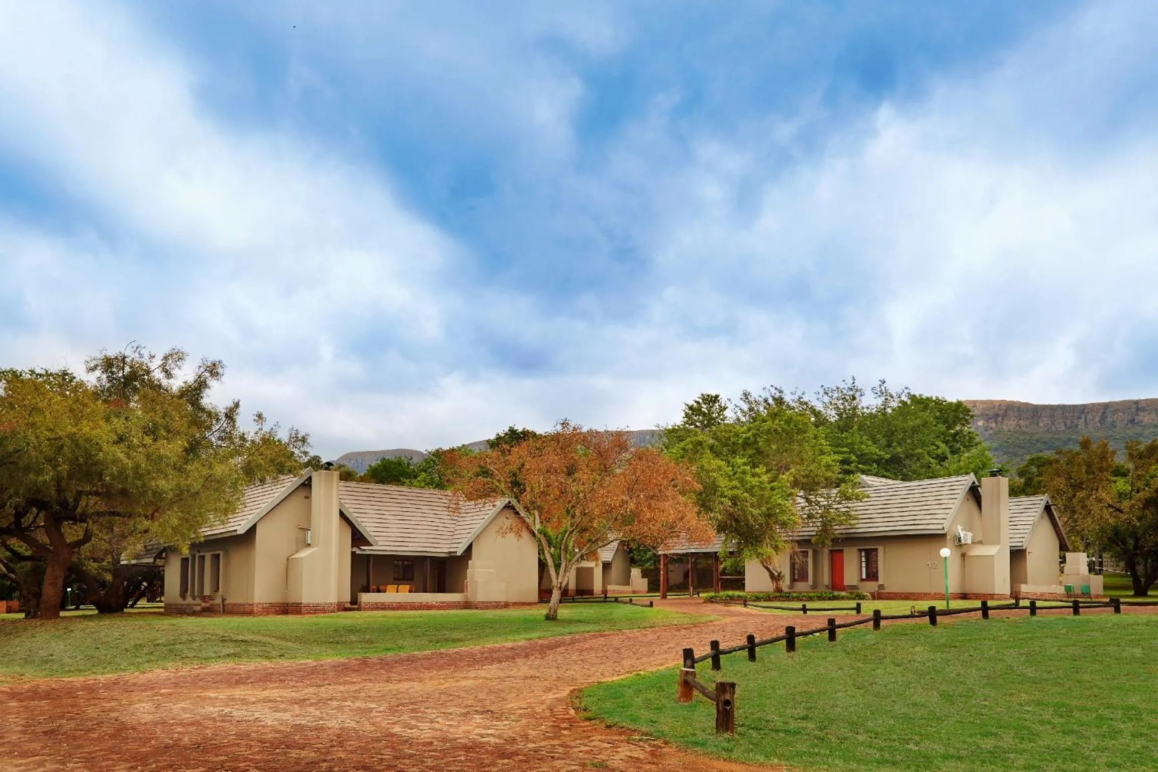 Property building in First Group Magalies Park