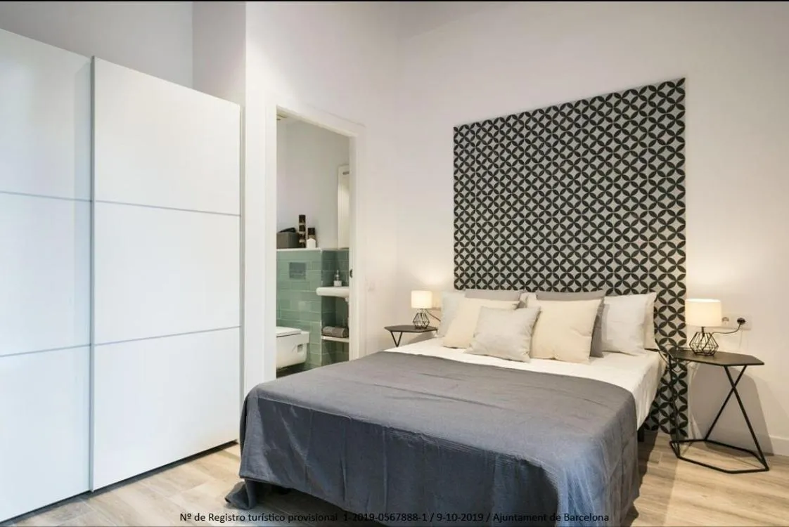 Bed in Catalonia Square Terrace & 5 bathrooms 5BD-5BTH