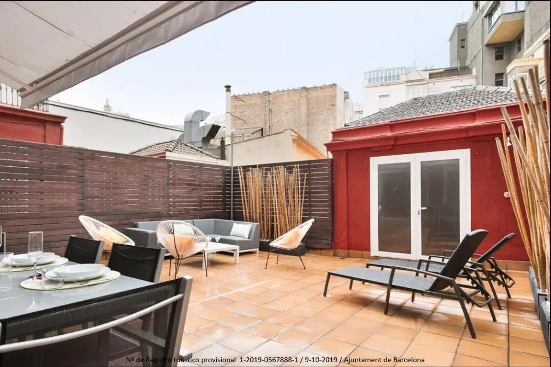 Catalonia Square Terrace & 5 bathrooms 5BD-5BTH Catalonia Square Terrace & 5 bathrooms 5BD-5BTH