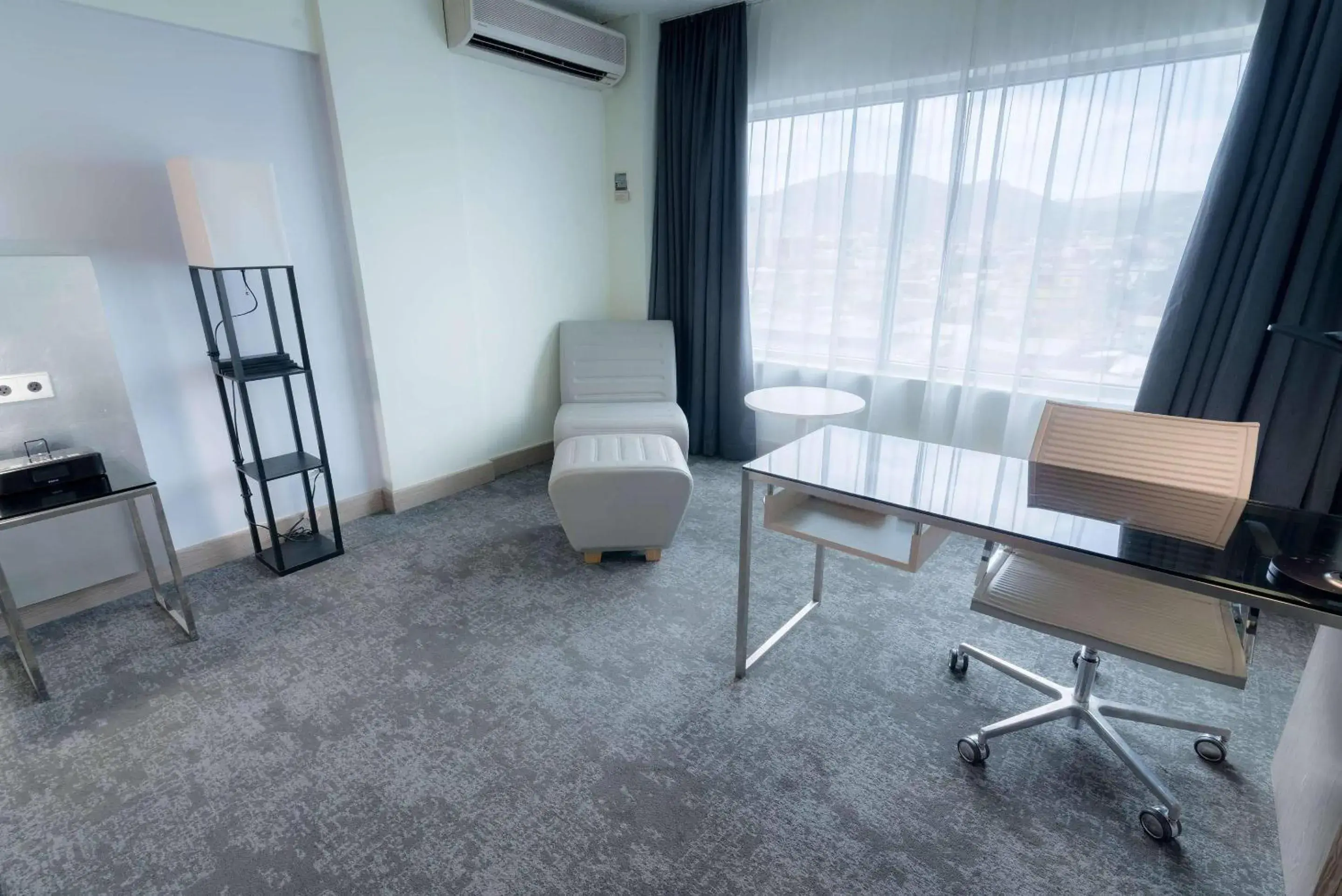 Bedroom in Radisson Hotel Trinidad Bedroom in Radisson Hotel Trinidad