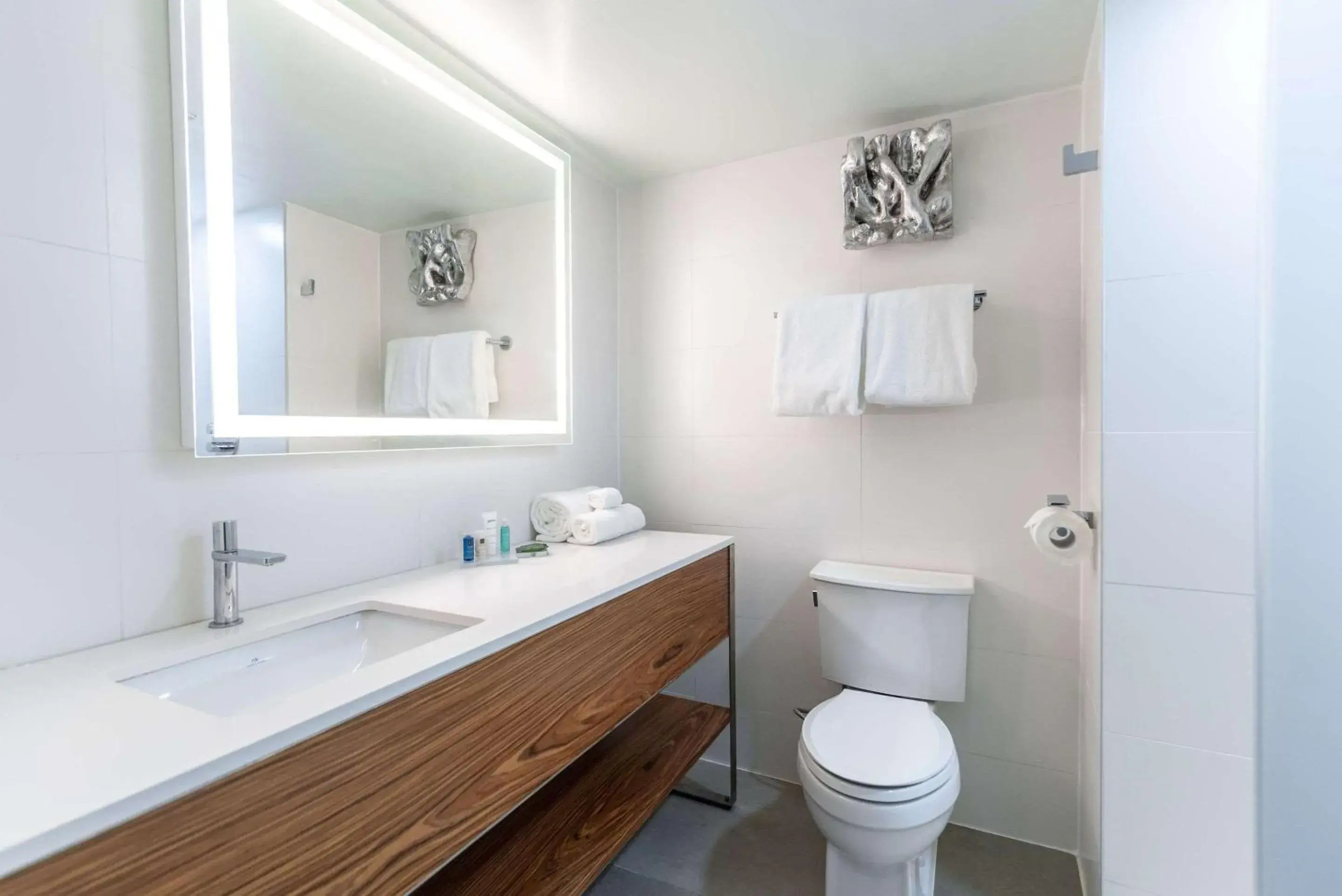 Bedroom in Radisson Hotel Trinidad Bedroom in Radisson Hotel Trinidad