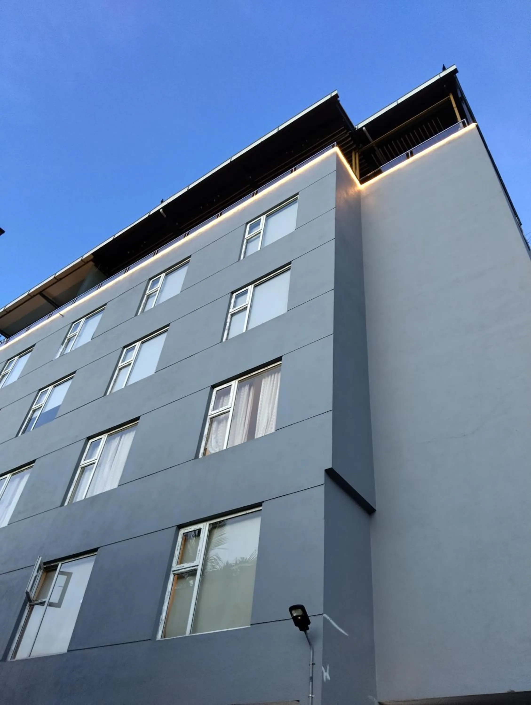 Property building in DrizzleDrop Inn Chennai