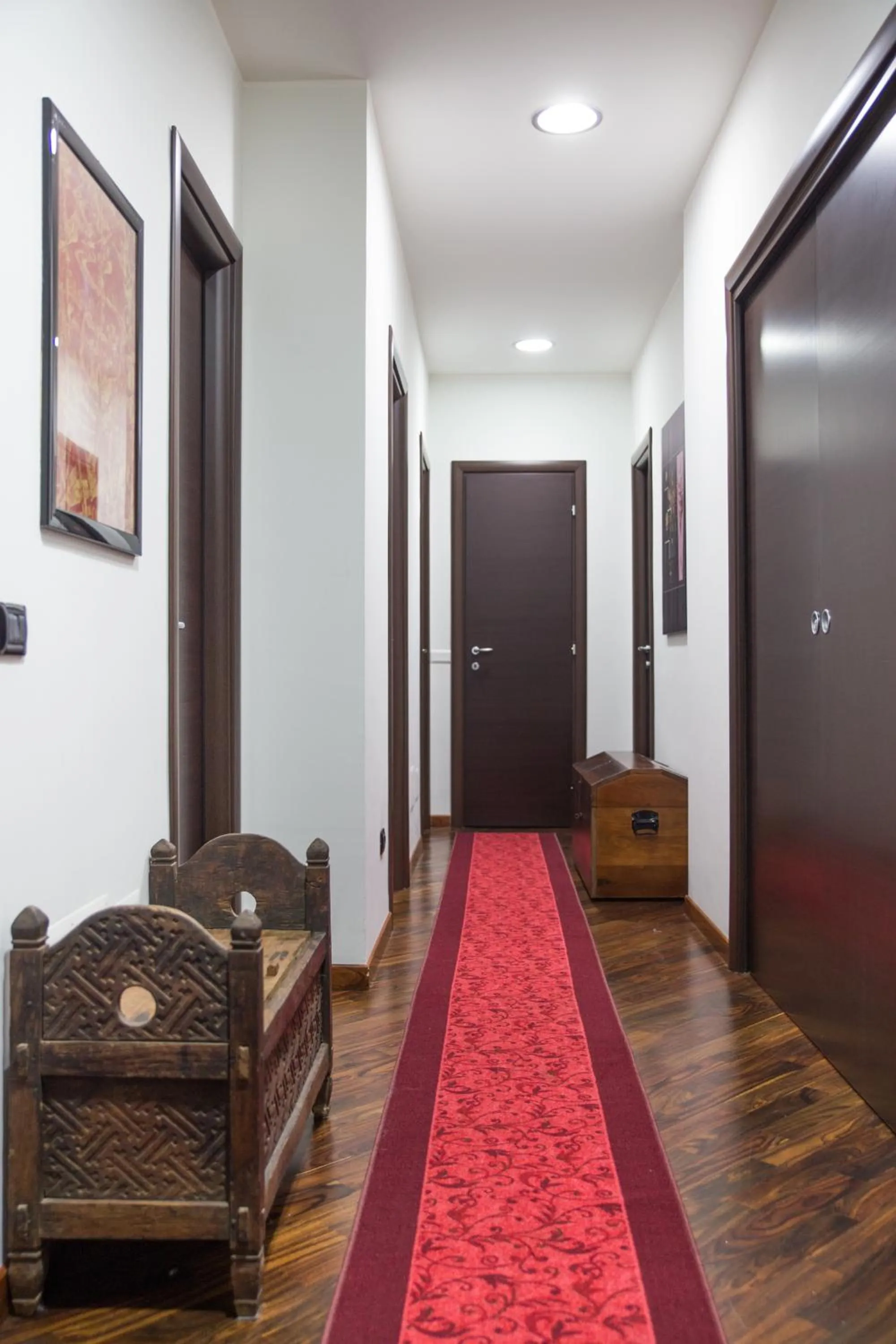 Decorative detail in Domus Regis