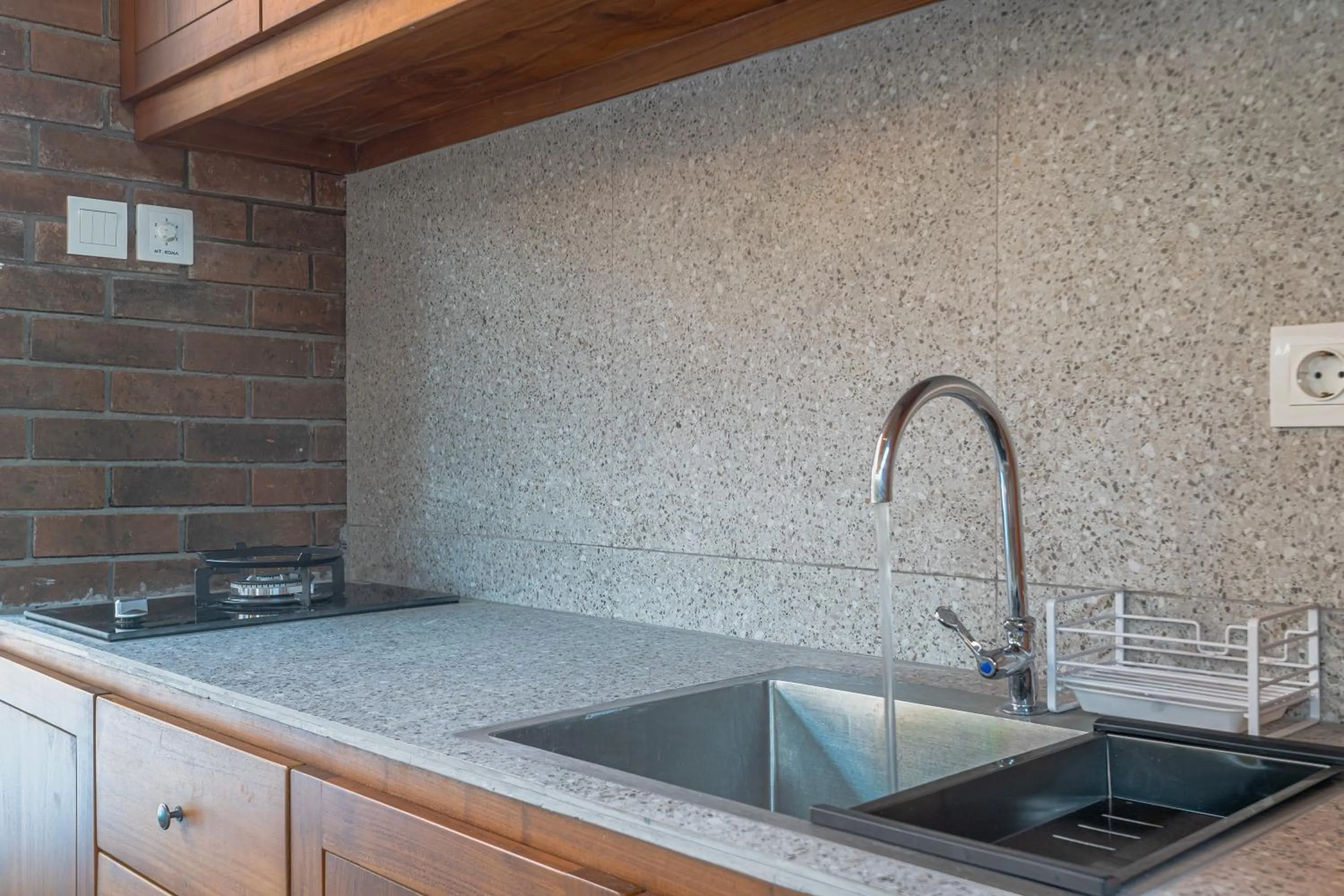 Kitchen or kitchenette in Serenia Villas Amed