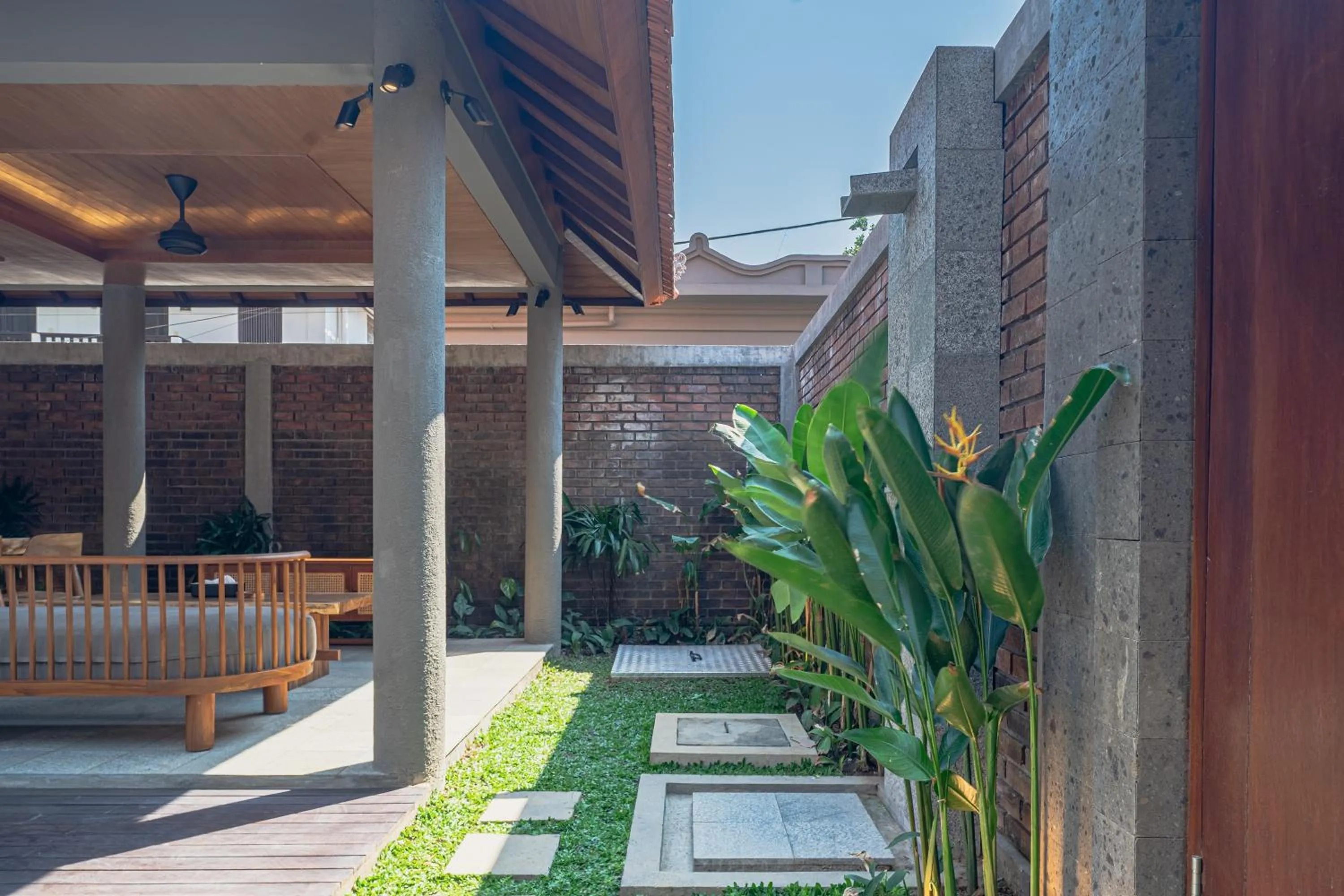 Property building in Serenia Villas Amed