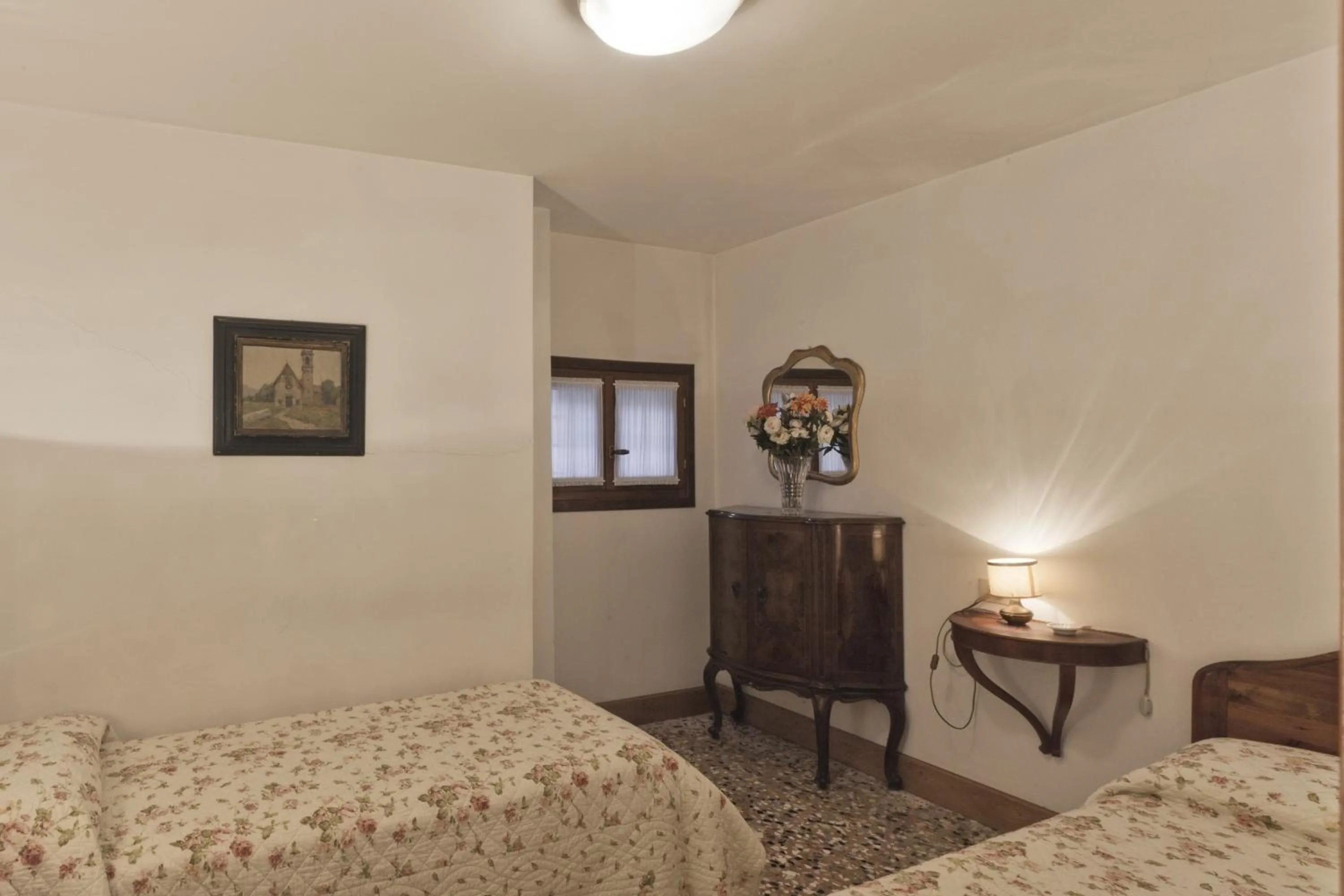 Bedroom, Bed in Palazzetto San Lio, Rialto
