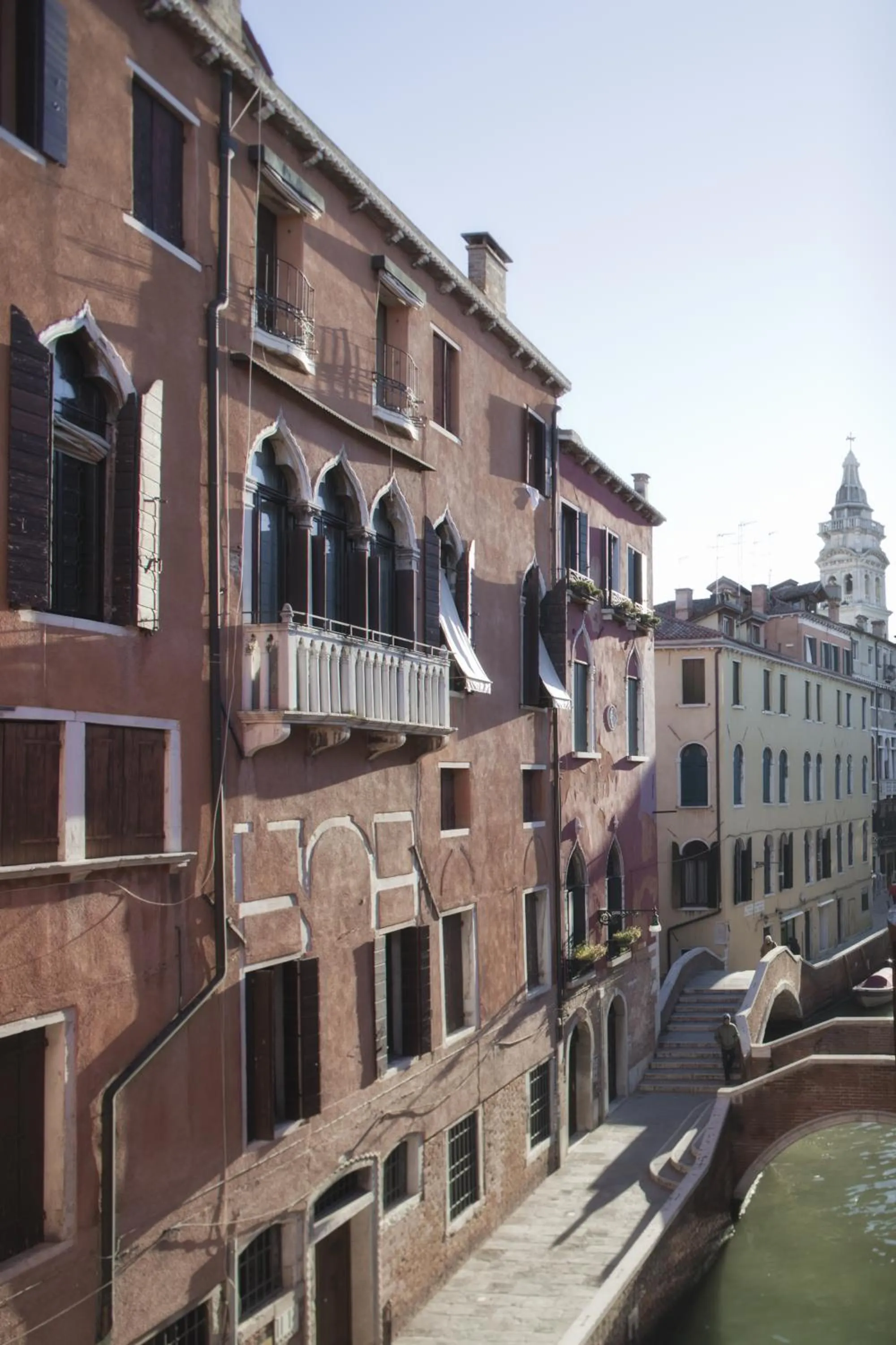 Street view in Palazzetto San Lio, Rialto
