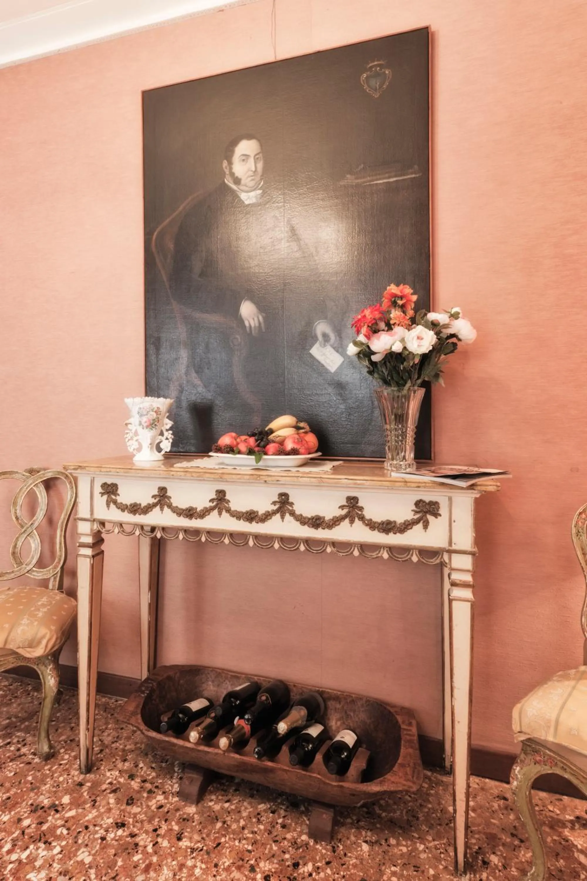 Decorative detail in Palazzetto San Lio, Rialto