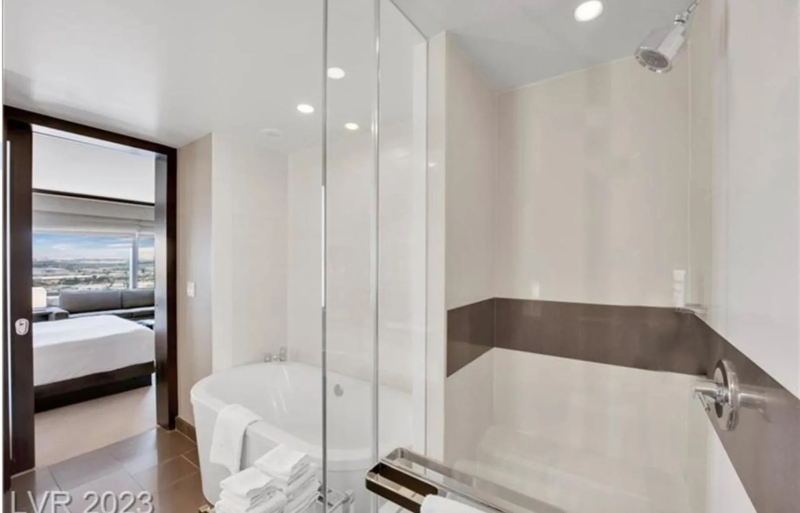 Bathroom in VDARA HOTEL Premium Studio Suite * FREE VALET PARKING
