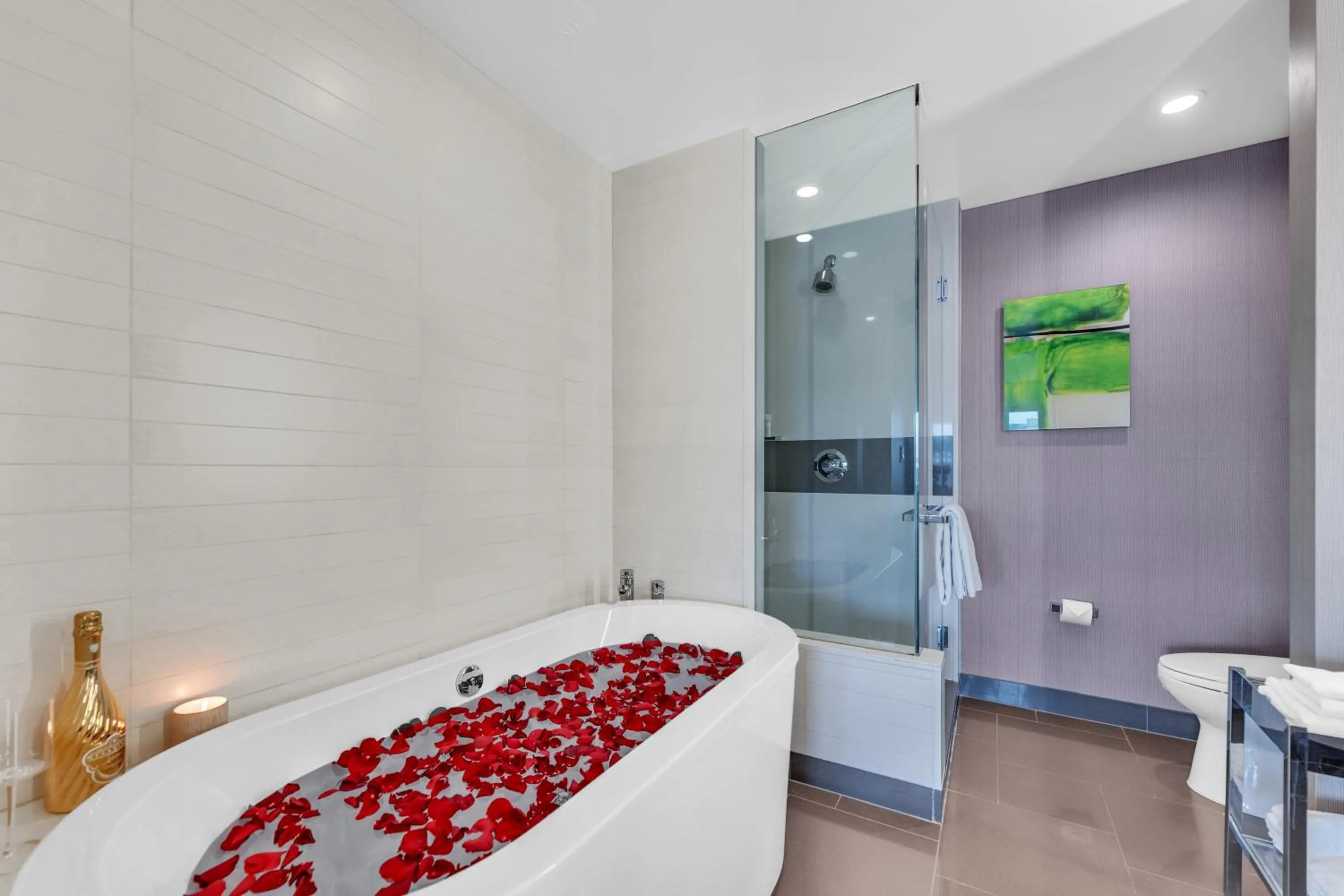 Bathroom in VDARA HOTEL Premium Studio Suite * FREE VALET PARKING