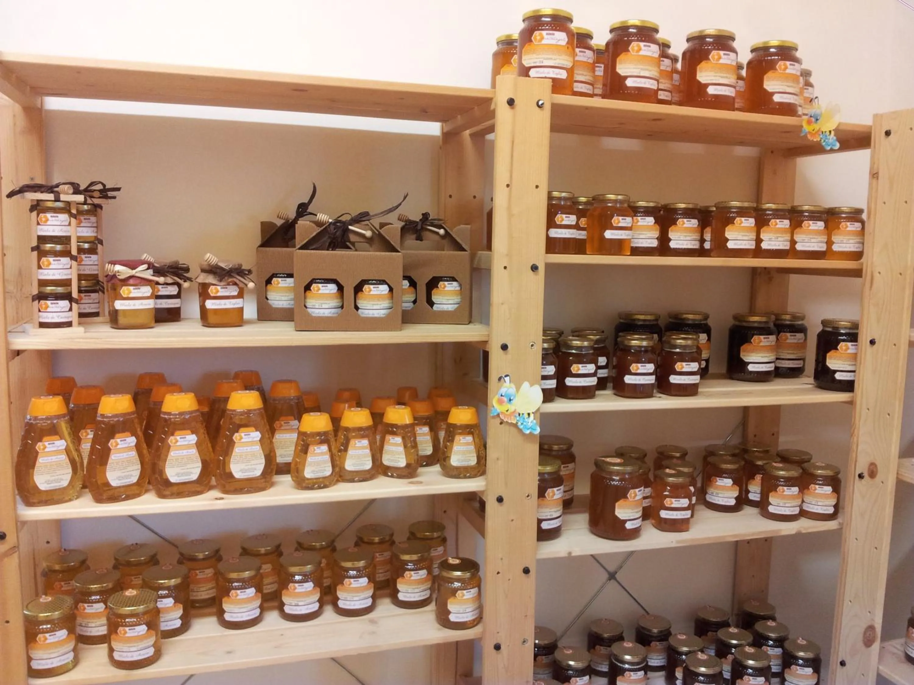 On-site shops in Agriturismo Il Timo