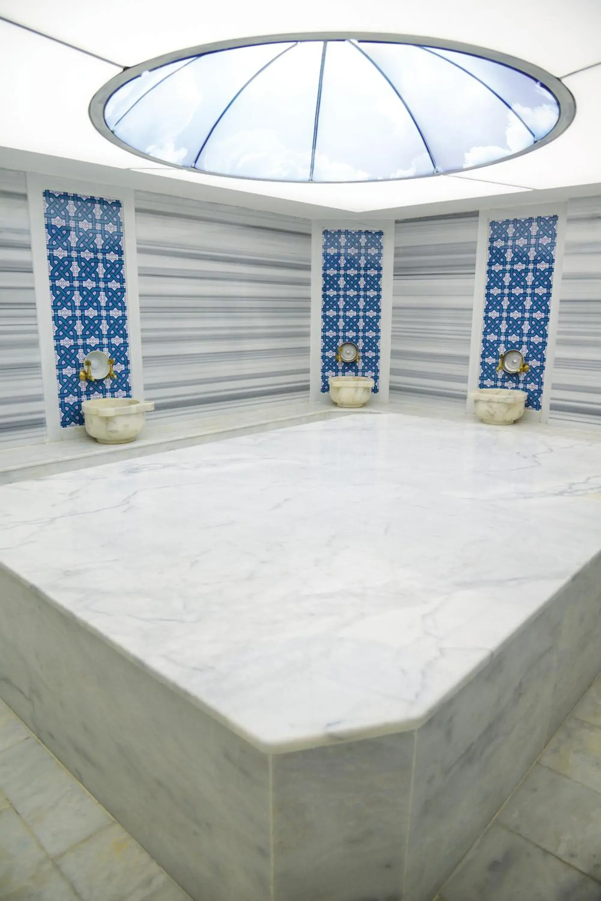 Steam room in Ozgur Bey Spa Hotel Steam room in Ozgur Bey Spa Hotel