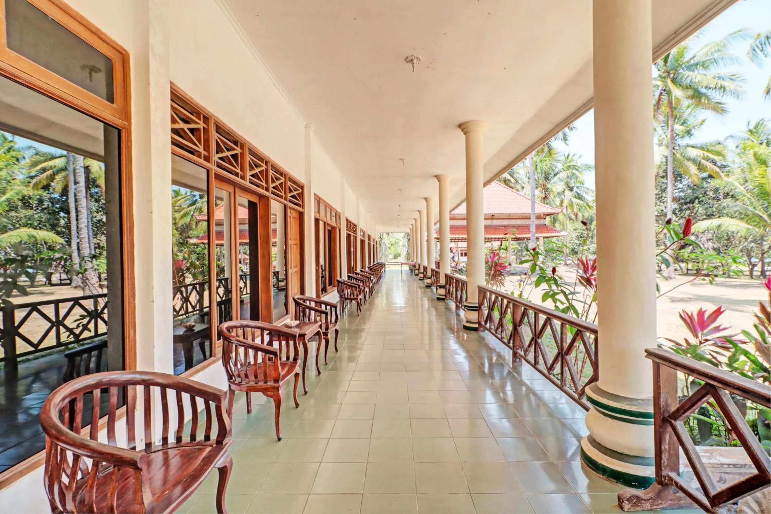 Lobby or reception in Capital O 93236 Hotel Hapel Negara