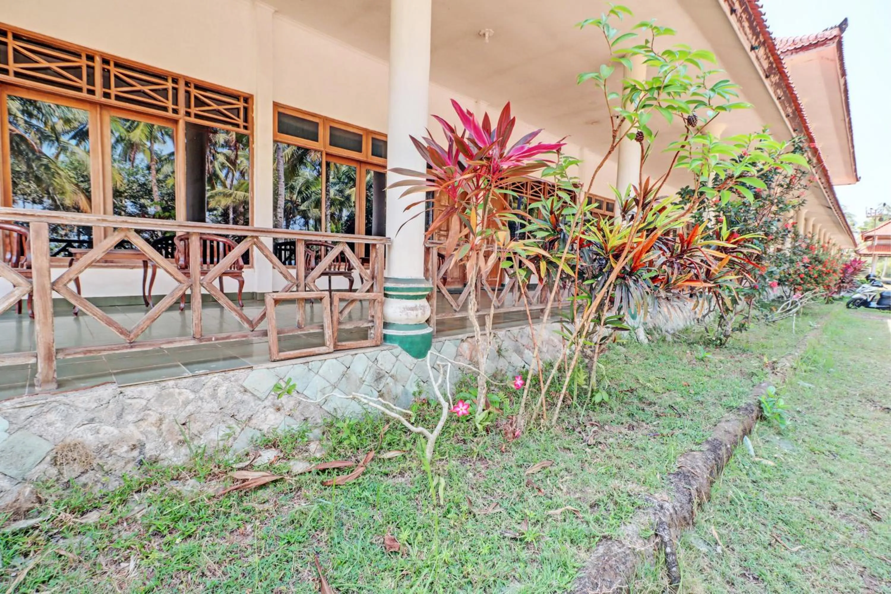 Lobby or reception in Capital O 93236 Hotel Hapel Negara