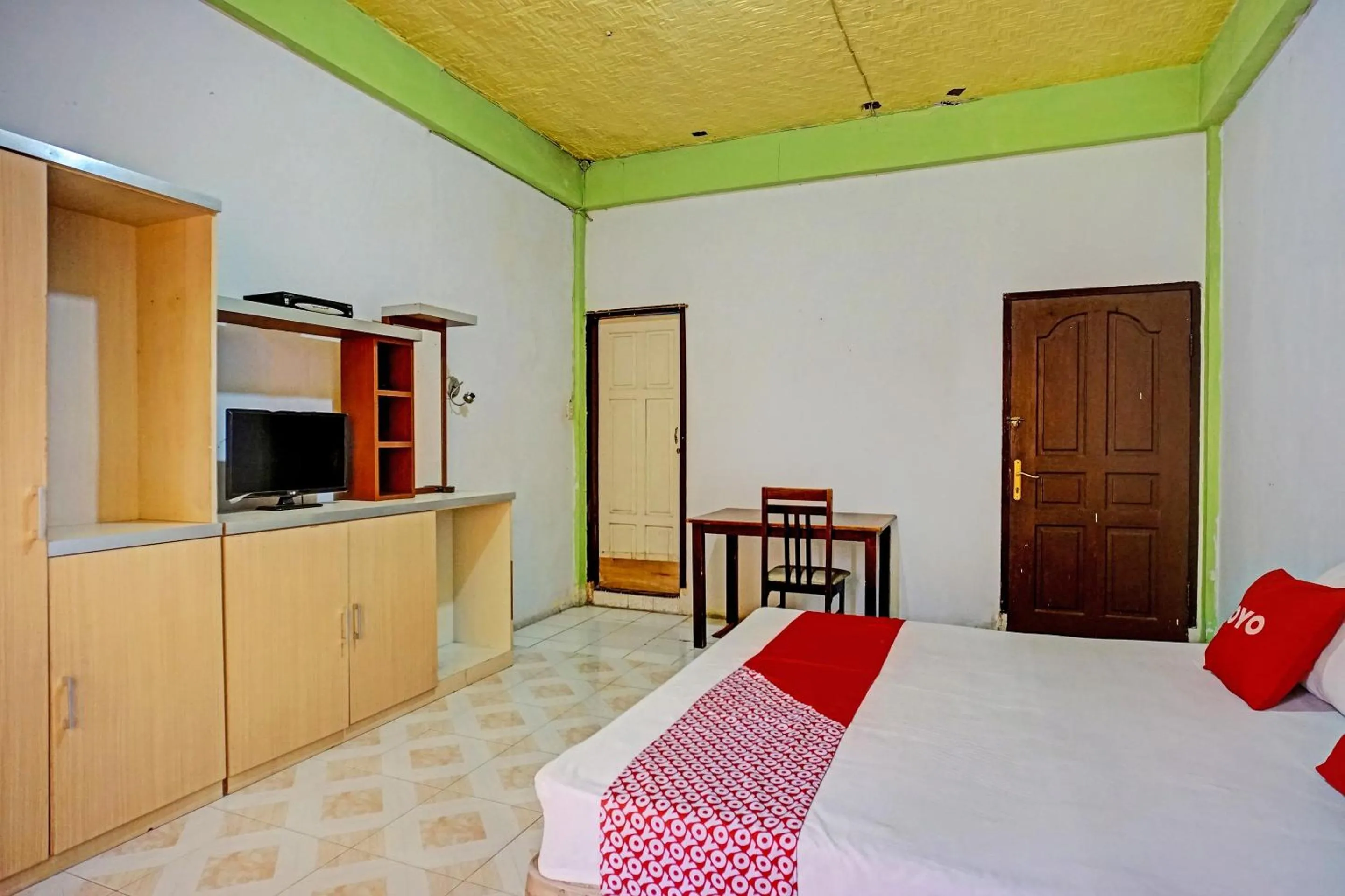 Bedroom, Bed in Hotel O Triarga