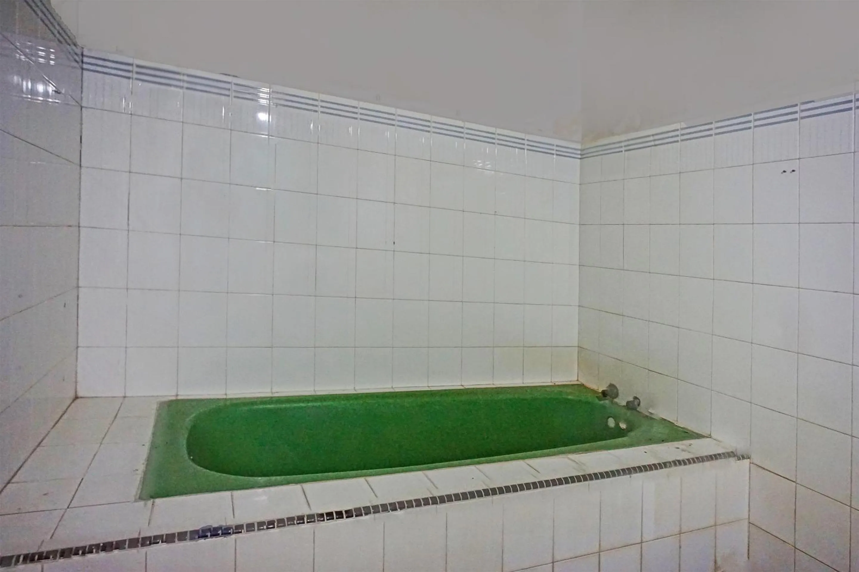 Bathroom in Hotel O Triarga