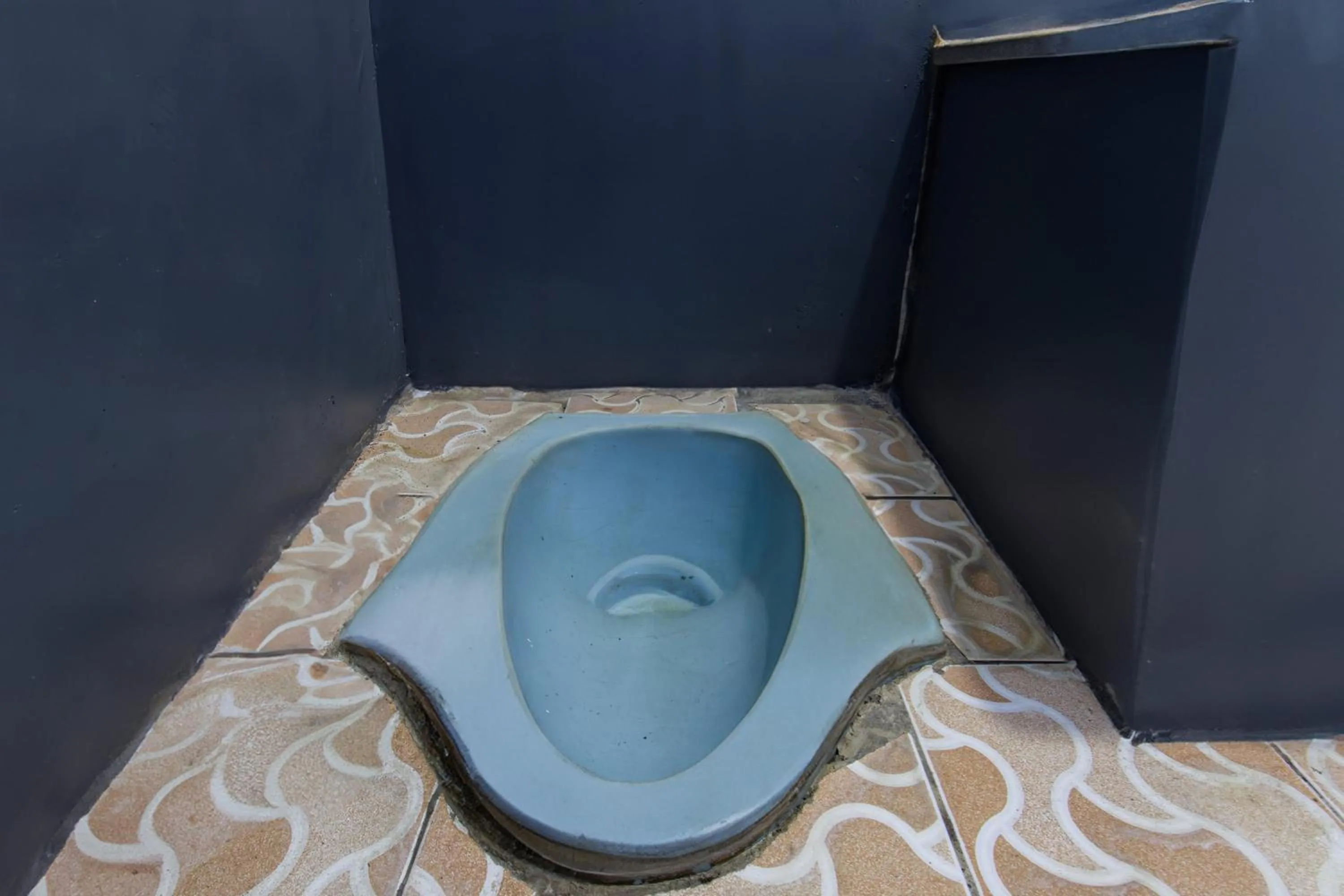 Bathroom in Hotel O Kanditha Homestay Near Lombok Exotic Sentral Oleh-oleh