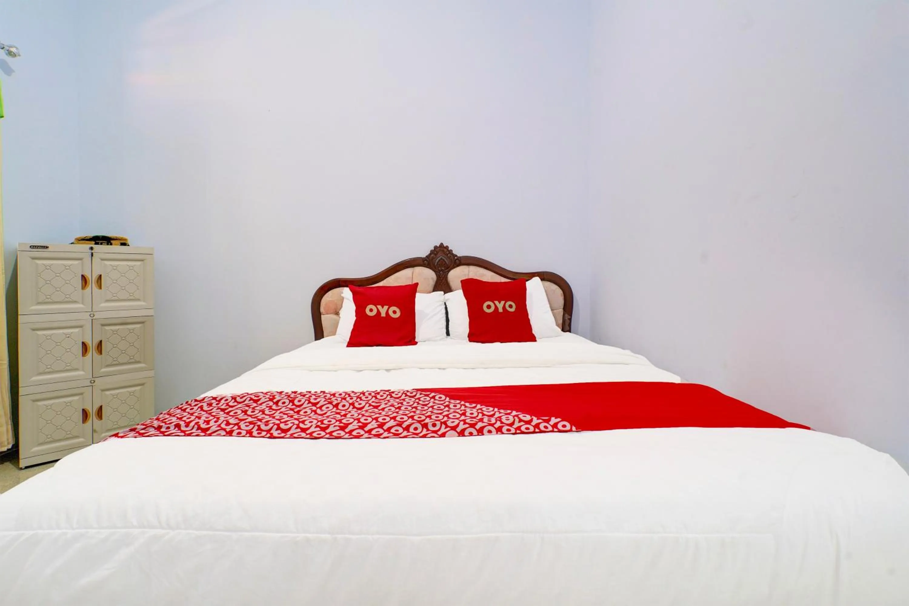 Bedroom, Bed in Hotel O Wisma Jasmine Syariah