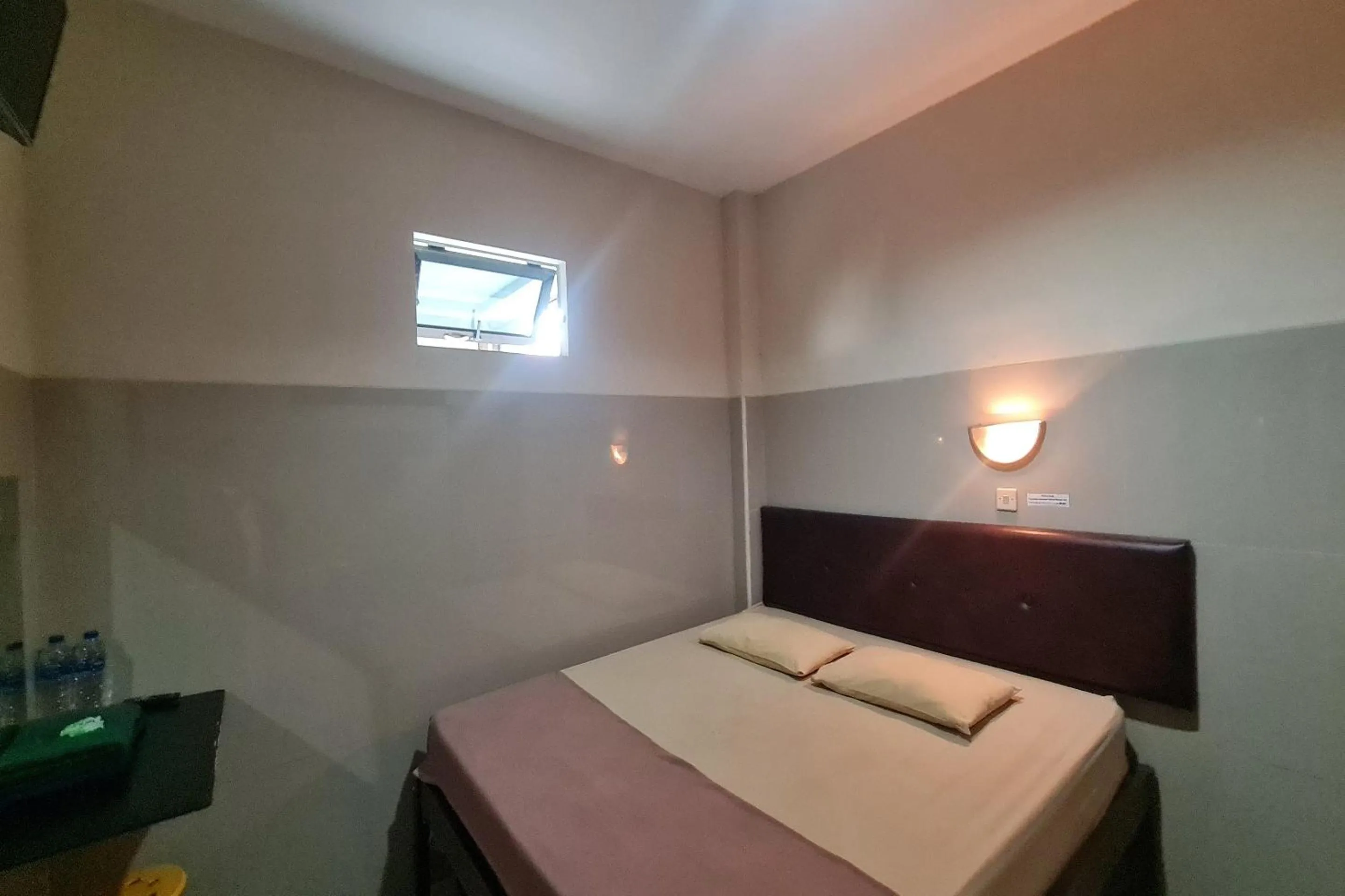 Bedroom, Bed in Capital O 93250 Hotel Tirta Kencana 2 Baturaden