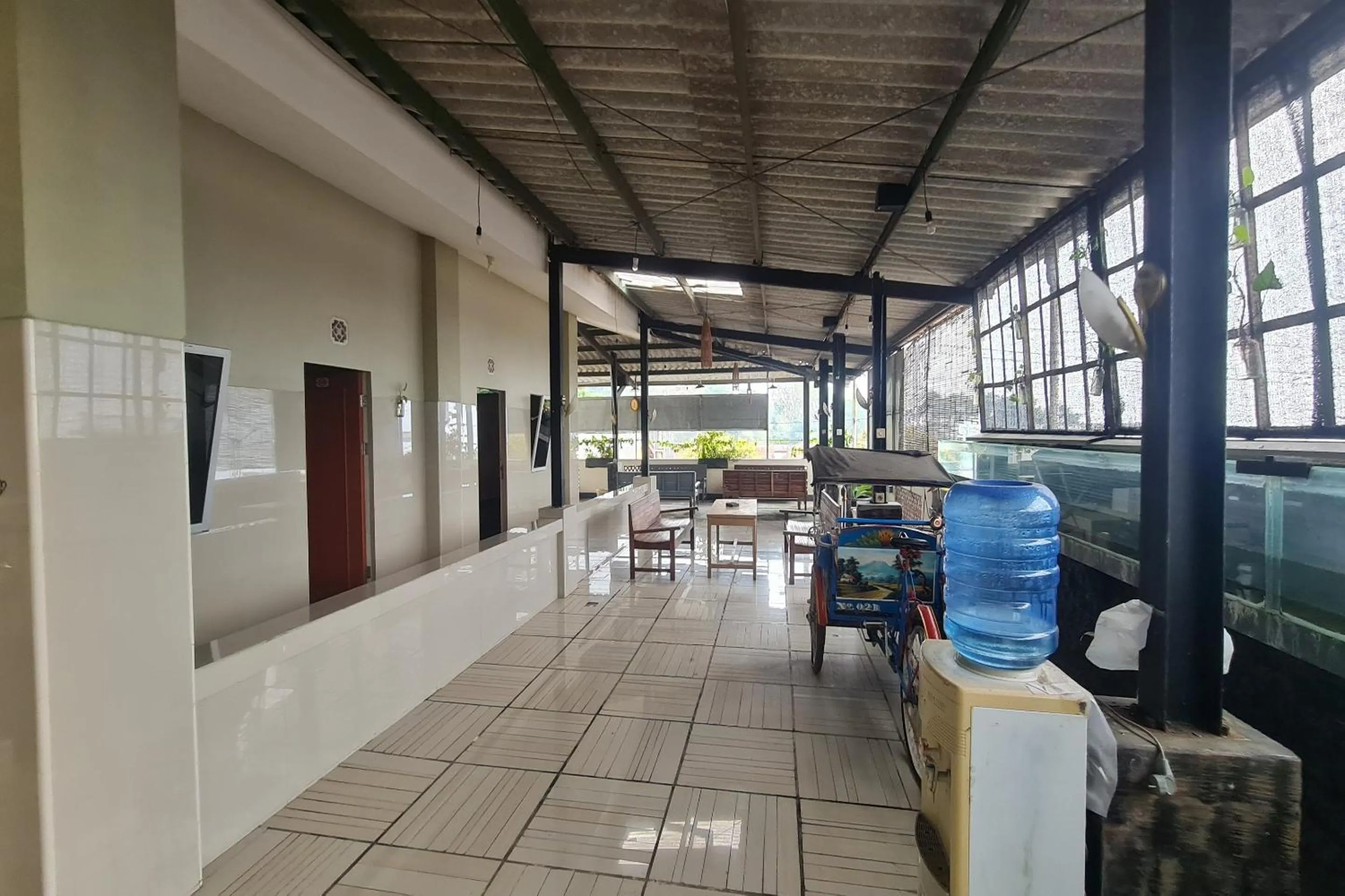 Lobby or reception in Capital O 93250 Hotel Tirta Kencana 2 Baturaden