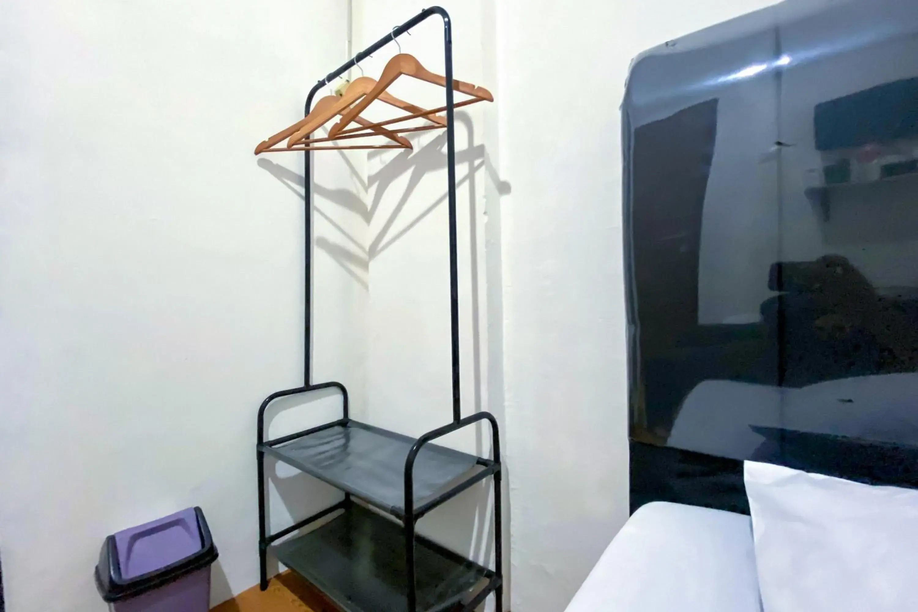 Bedroom, Bed in Fresh Place RedPartner Bedroom, Bed in Fresh Place RedPartner