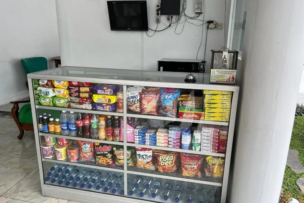 Lobby or reception in Hotel O Handisa Homestay SyariahNearKedai Kopi Atien