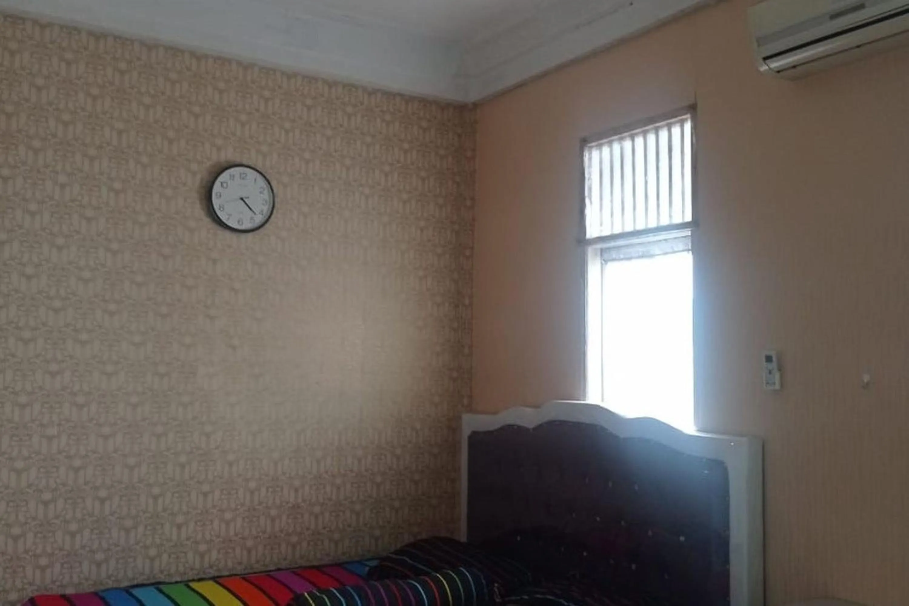 Photo of the whole room, Bed in Hotel O Handisa Homestay SyariahNearKedai Kopi Atien