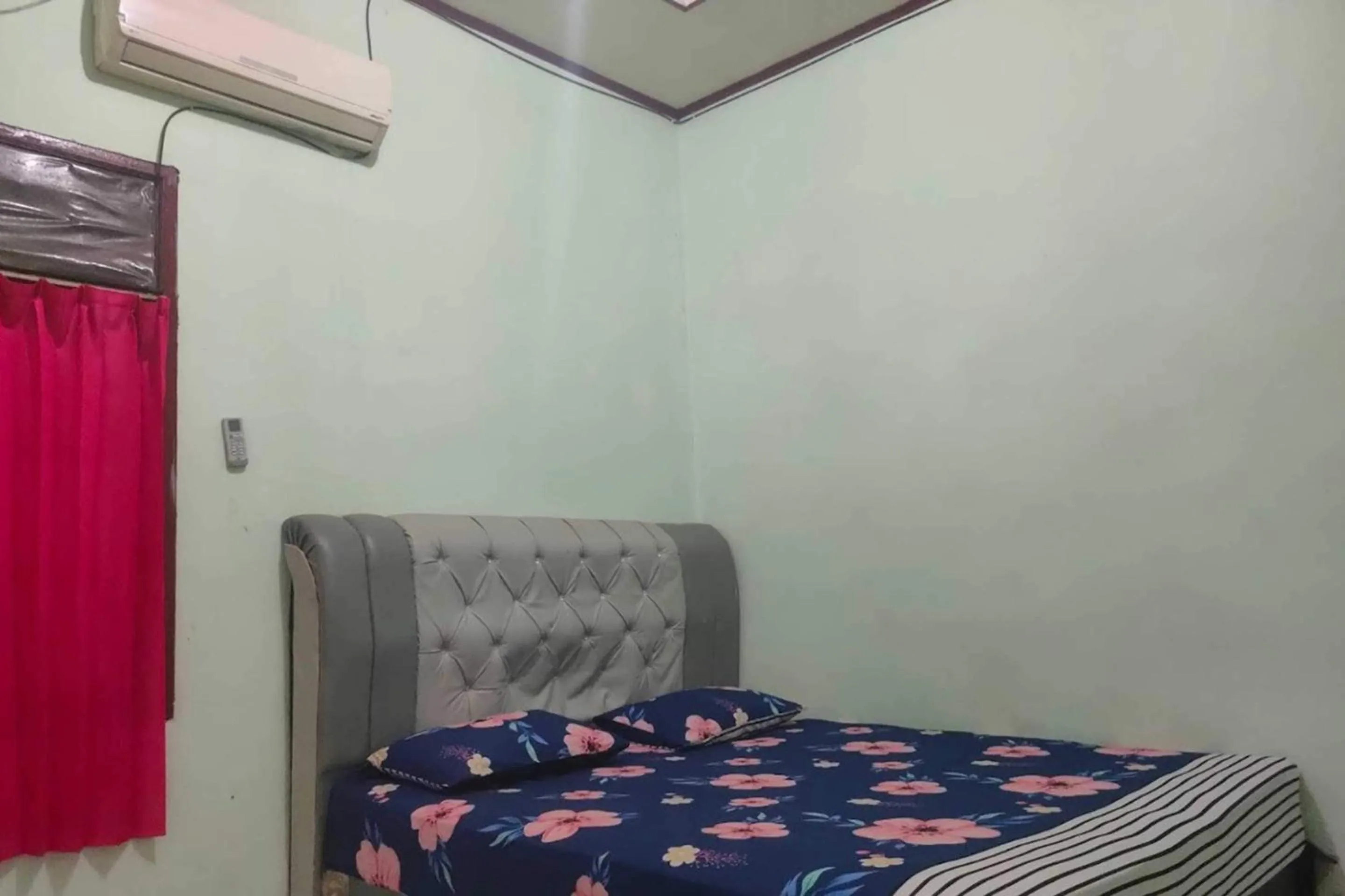 Bedroom, Bed in Hotel O Maradona Guest House