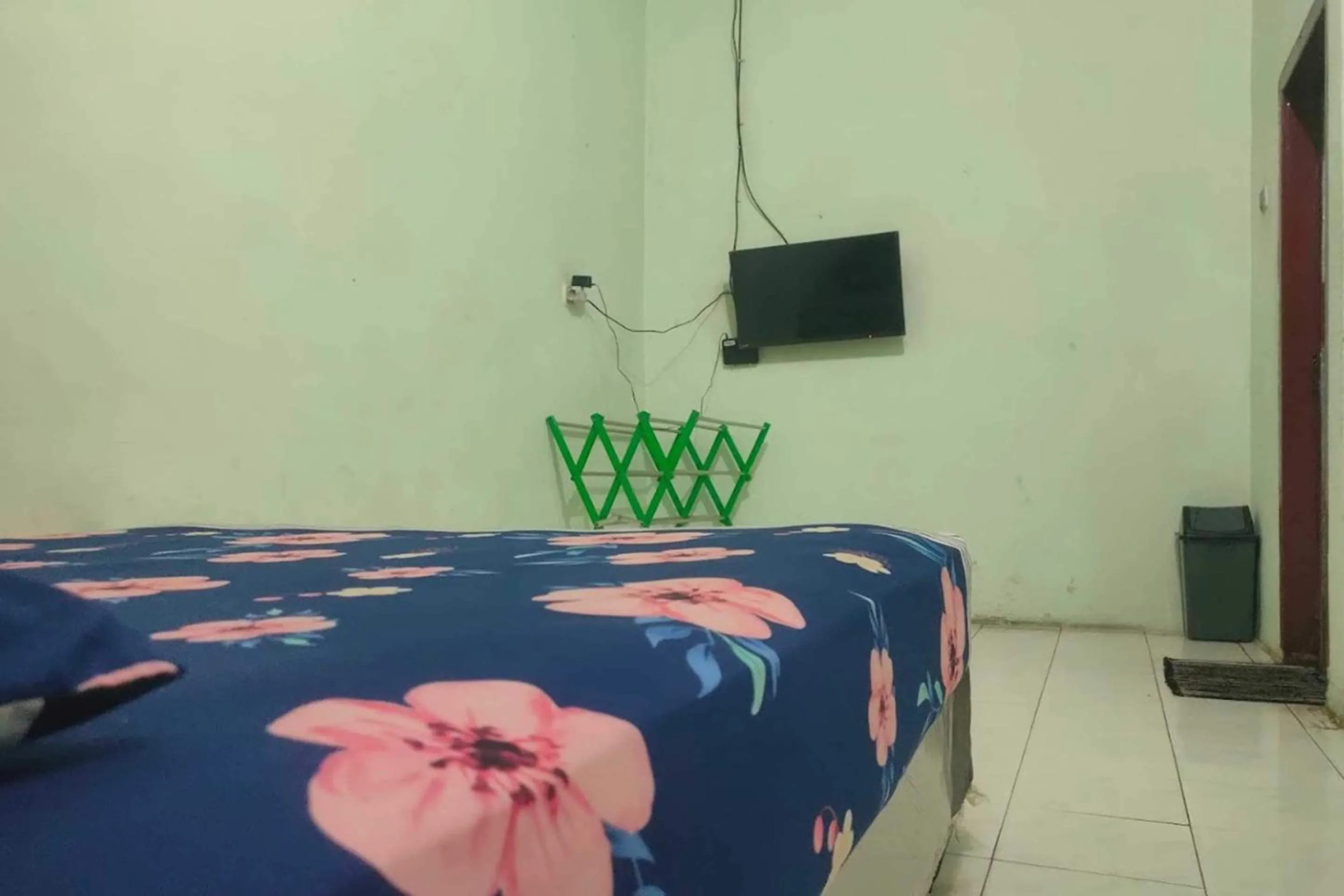 Bedroom, Bed in Hotel O Maradona Guest House