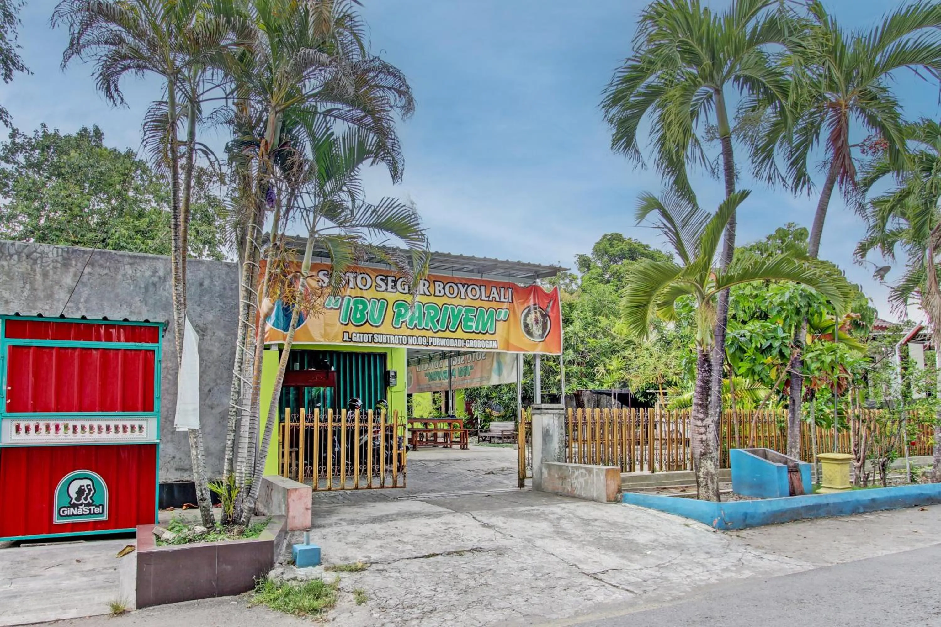 Facade/entrance in Hotel O Eyang Kostel