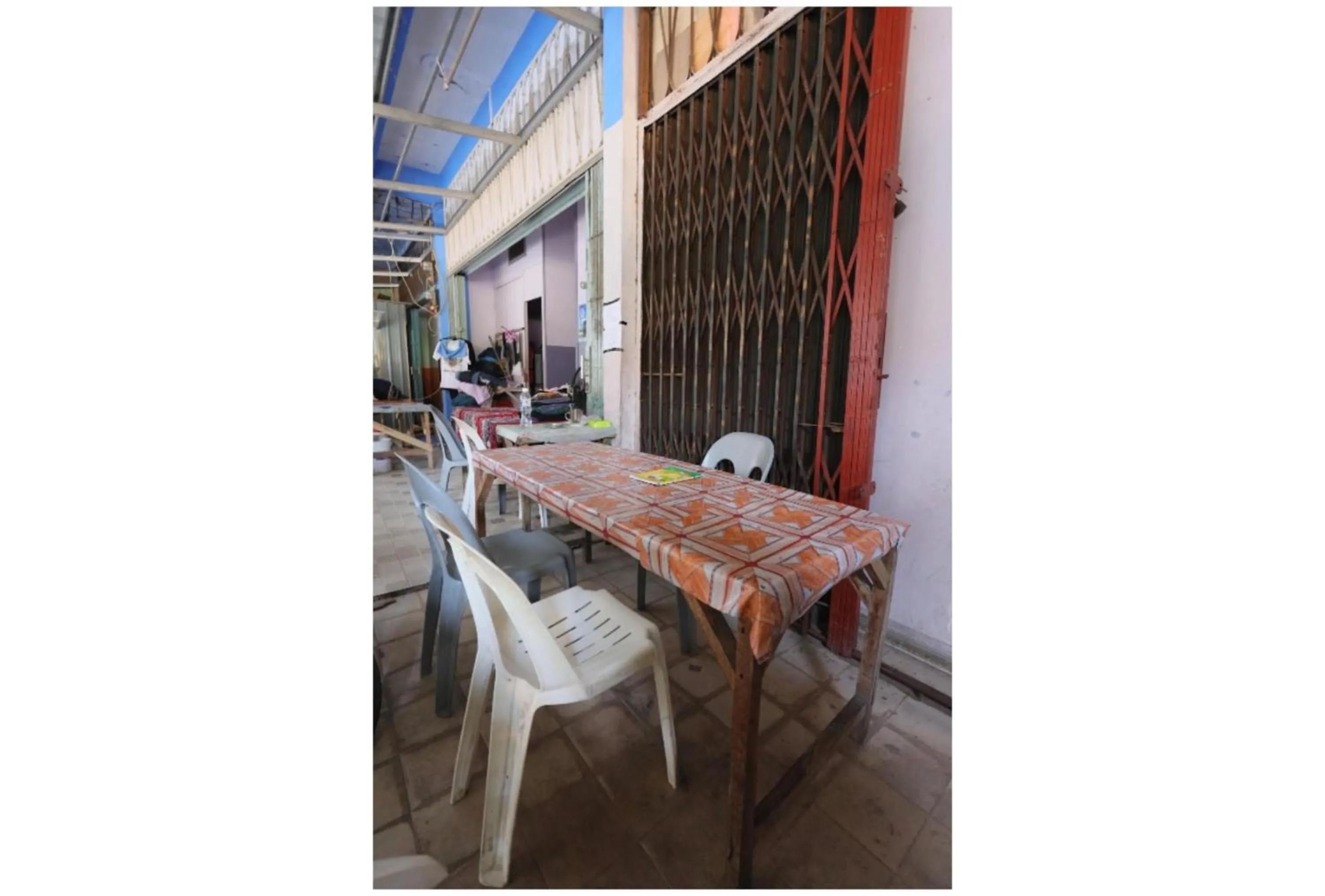 Lobby or reception in SPOT ON 93276 Fendi 2 Homestay SyariahNearPelabuhan Feri Batam Centre