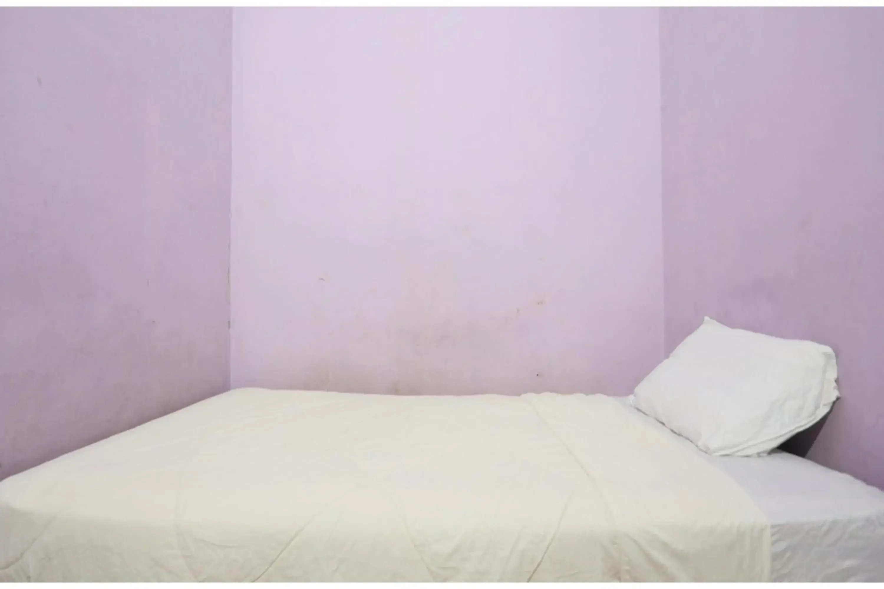 Bedroom, Bed in SPOT ON 93276 Fendi 2 Homestay SyariahNearPelabuhan Feri Batam Centre Bedroom, Bed in SPOT ON 93276 Fendi 2 Homestay SyariahNearPelabuhan Feri Batam Centre