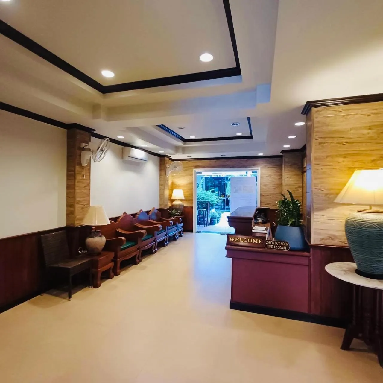 Lobby or reception in Sawasdee Apartment Patong