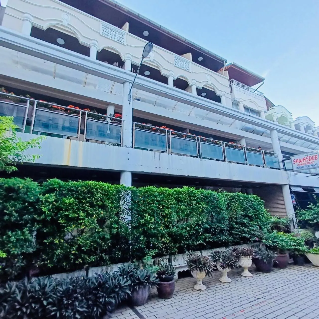 Property building in Sawasdee Apartment Patong