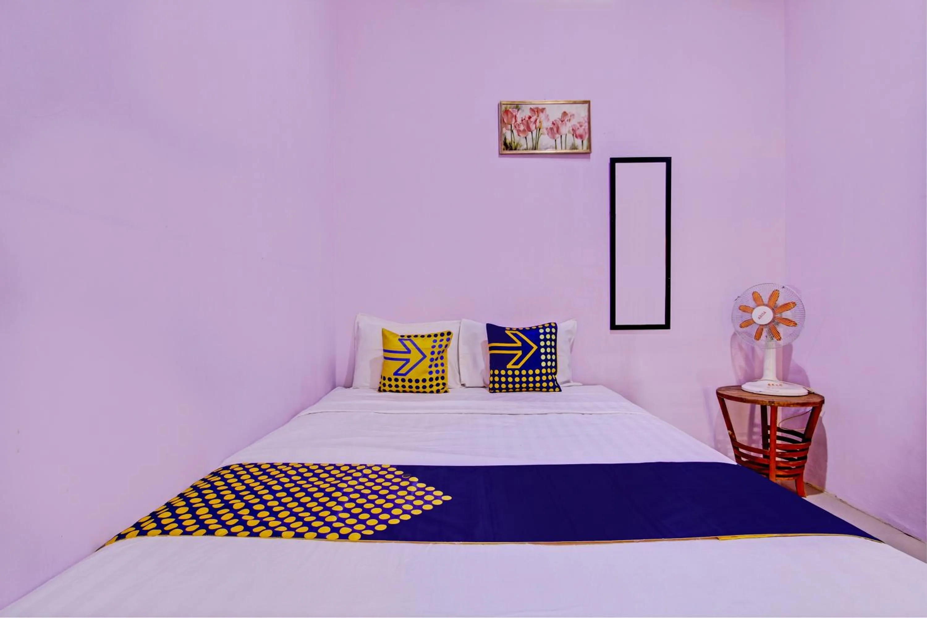 Bedroom, Bed in Hotel O Sengon Kostel Syariah