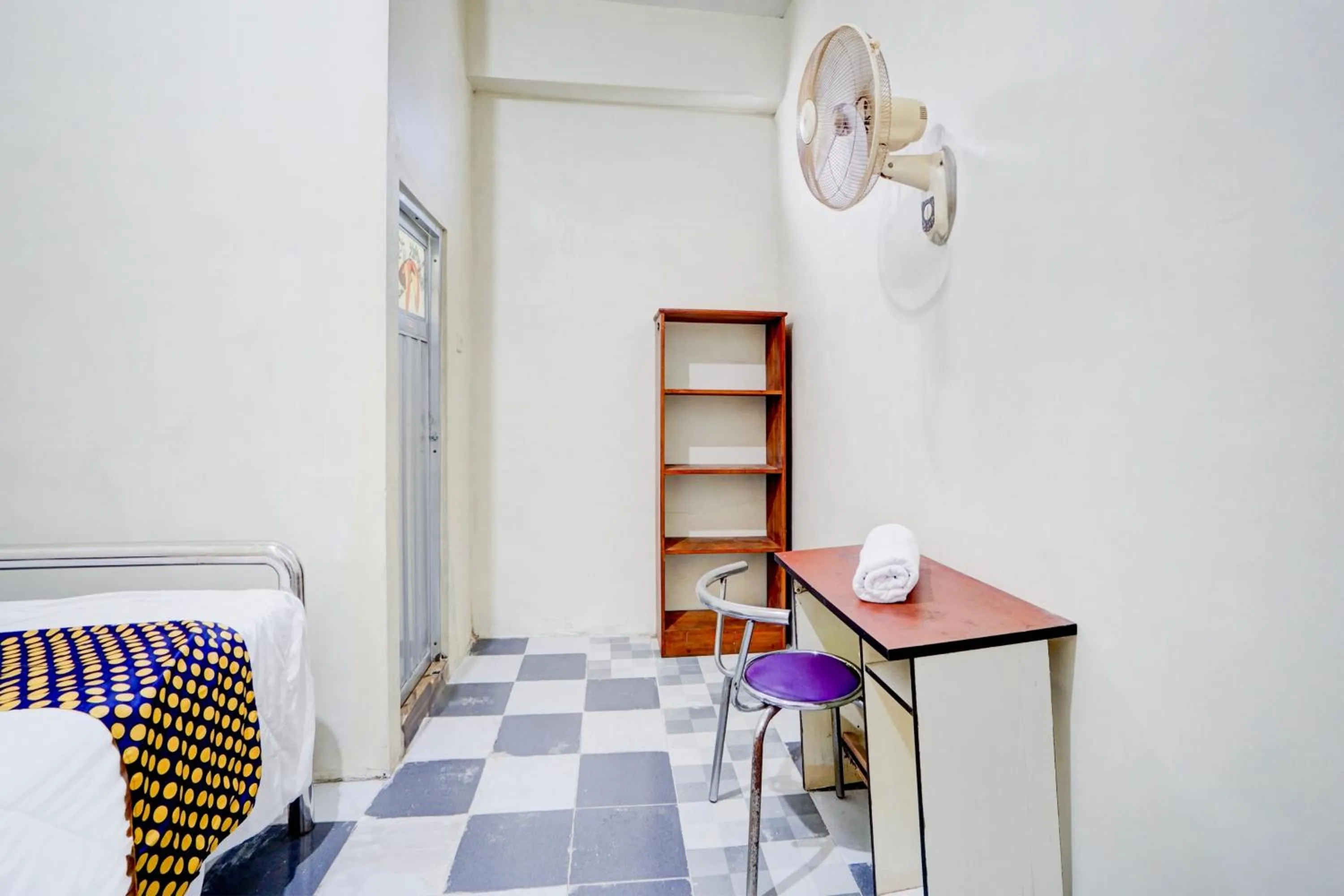 Bedroom in OYO Life 93290 Homestay Betro Syariah