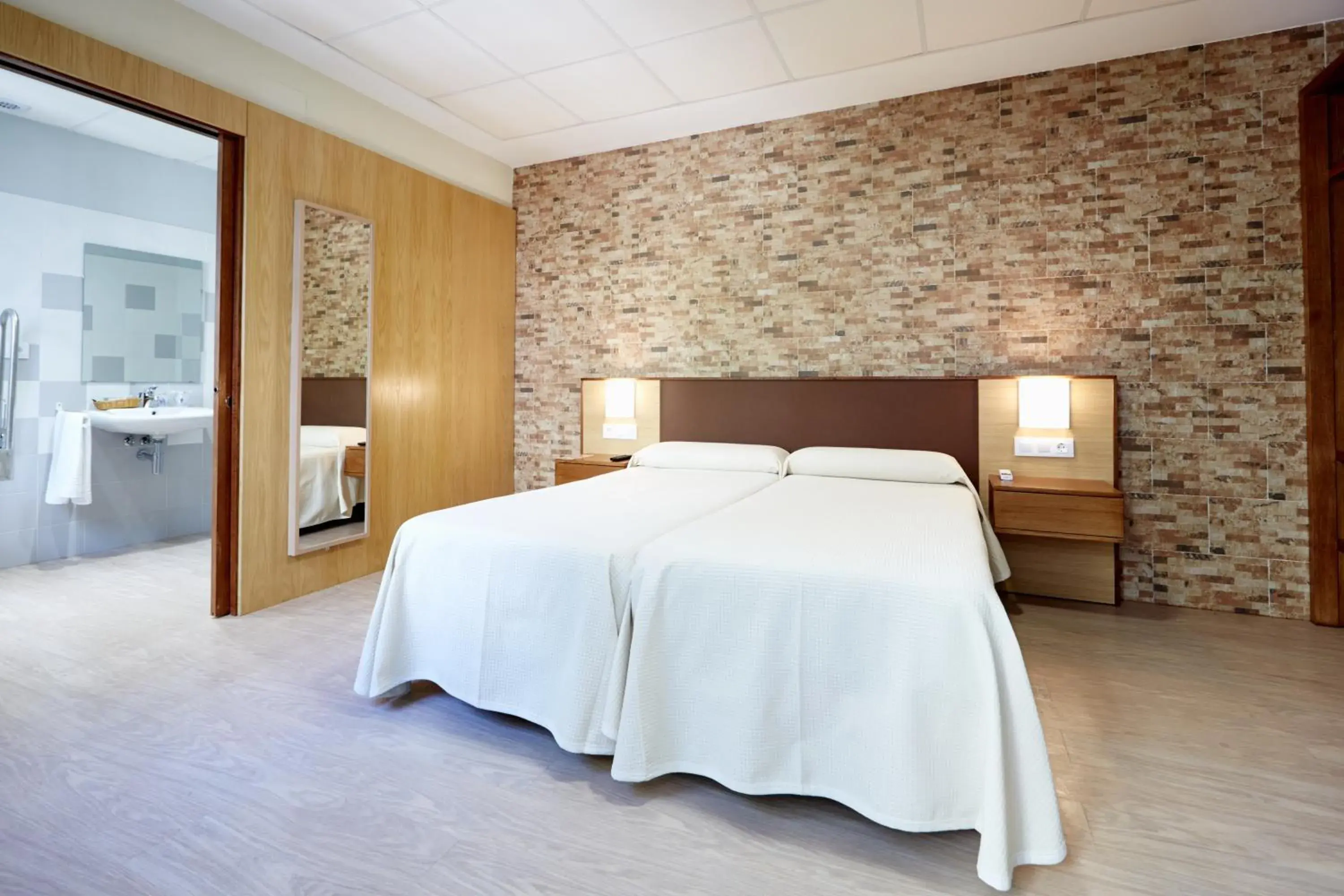 Hostal Campo Nuevo Hostal Campo Nuevo