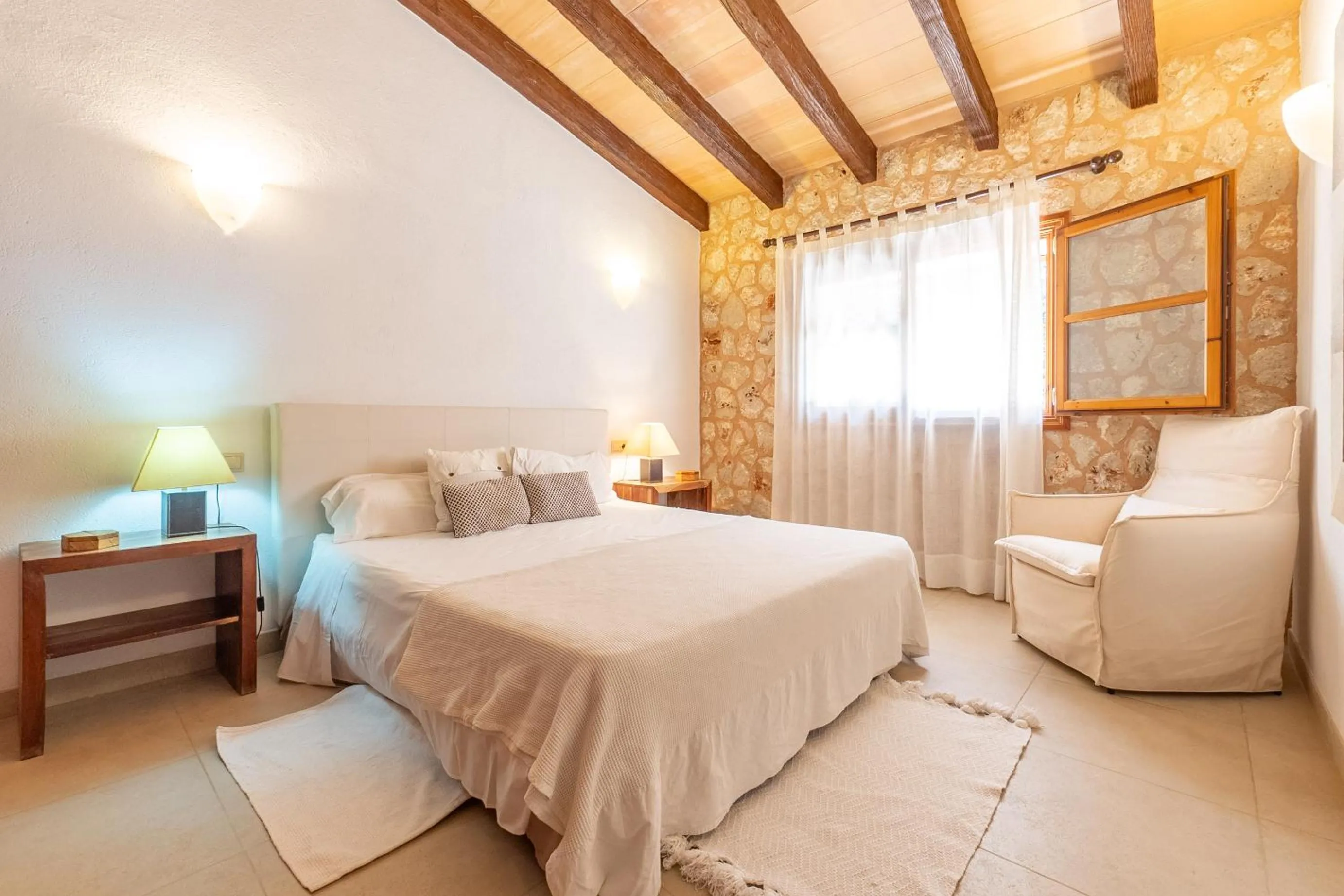 Photo of the whole room, Bed in Villa Muro Garden